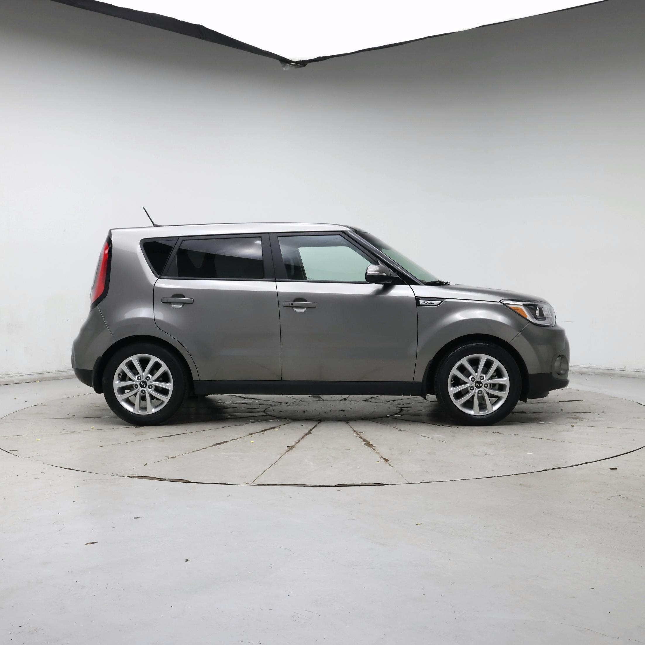 Thumbnail: 2019 Kia Soul - 7