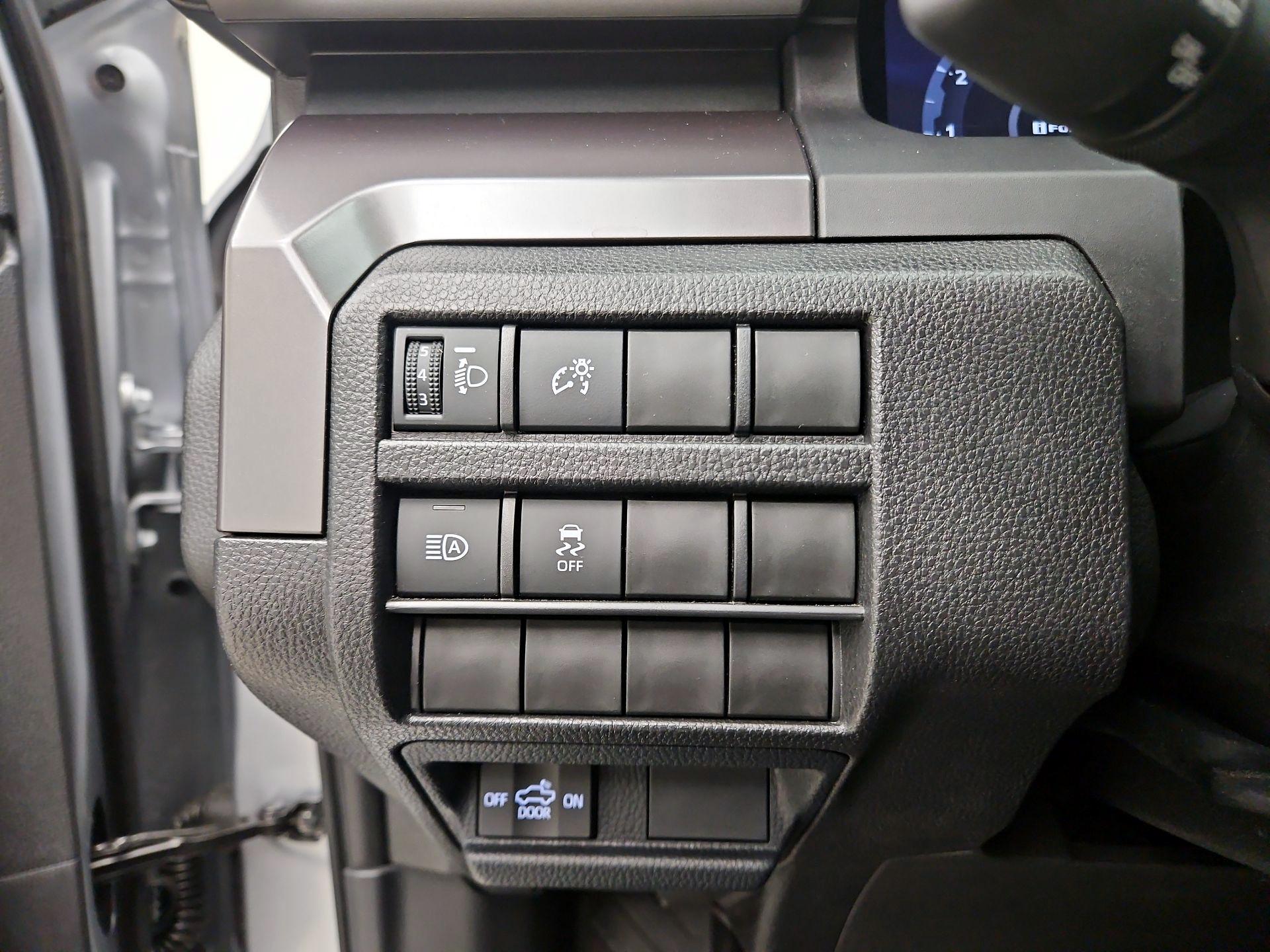 Thumbnail: 2025 Toyota Tacoma - 13