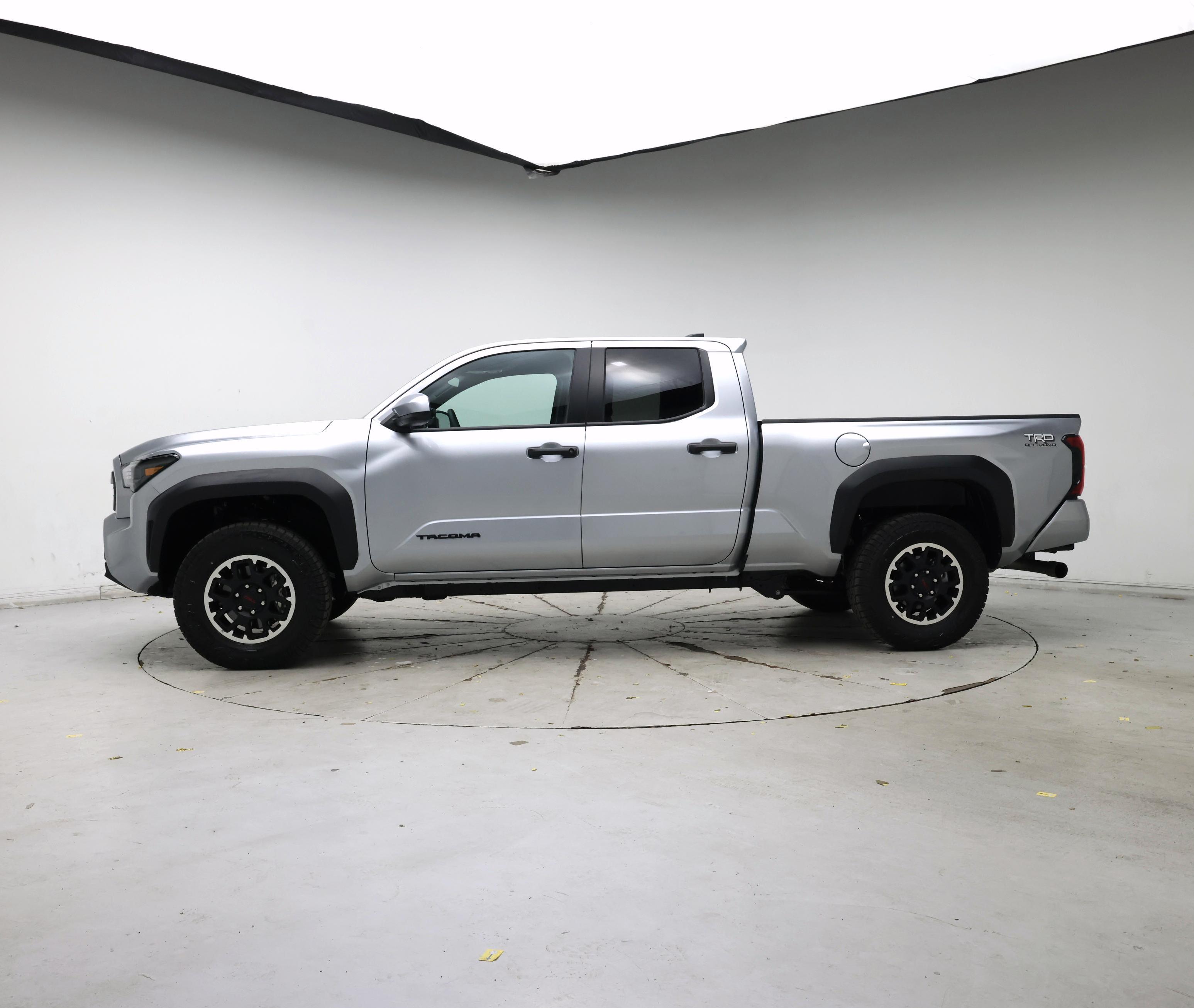 Thumbnail: 2025 Toyota Tacoma - 3