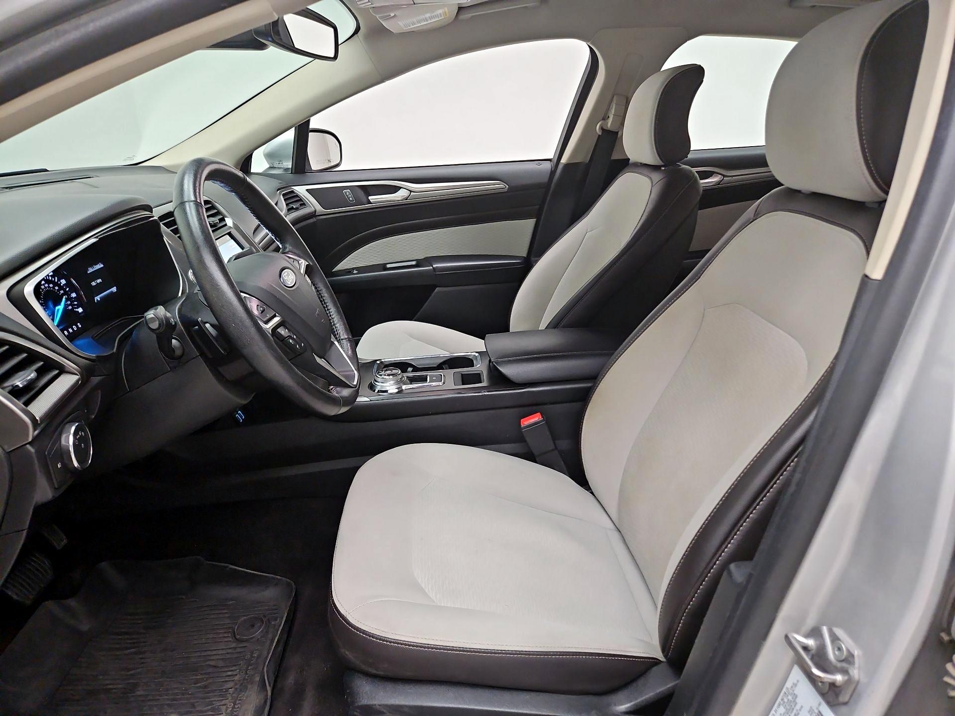 Thumbnail: 2019 Ford Fusion - 11