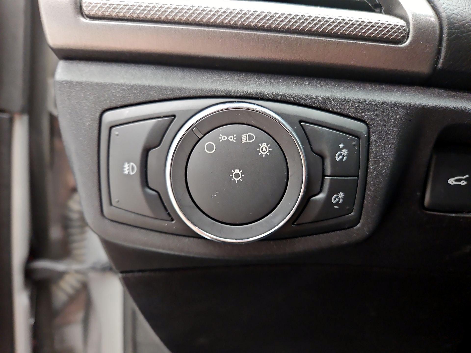 Thumbnail: 2019 Ford Fusion - 13