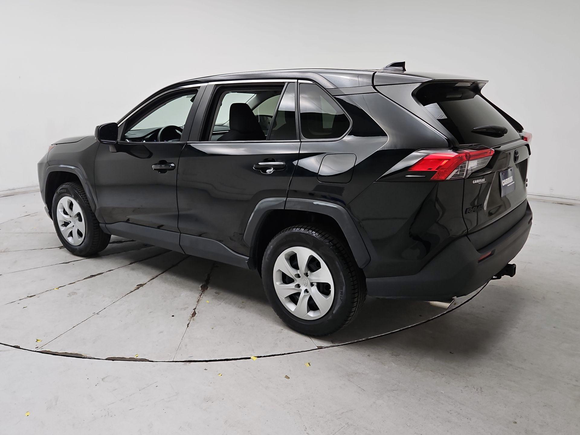 Thumbnail: 2023 Toyota RAV4 - 7