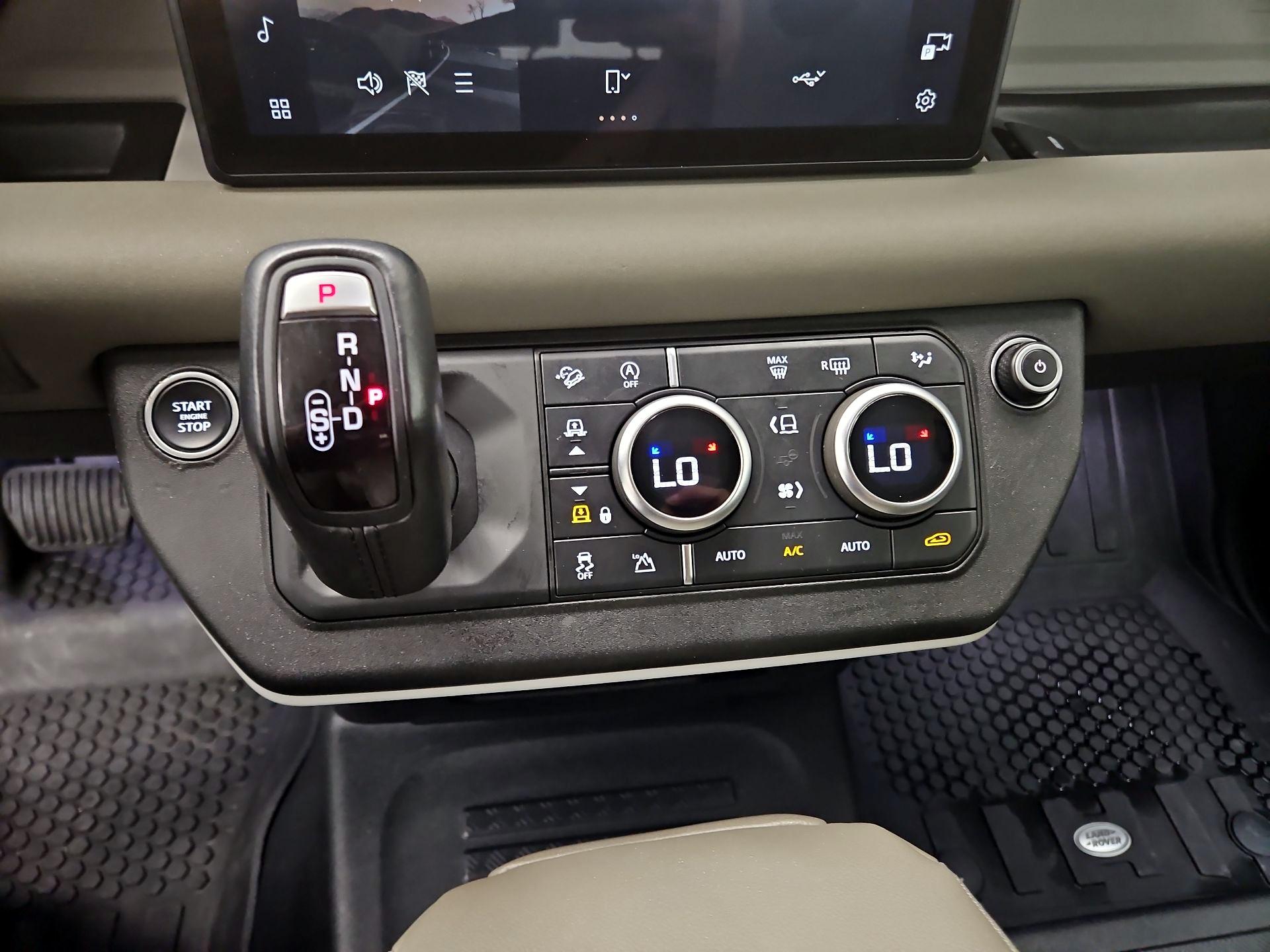 Thumbnail: 2021 Land Rover Defender - 16