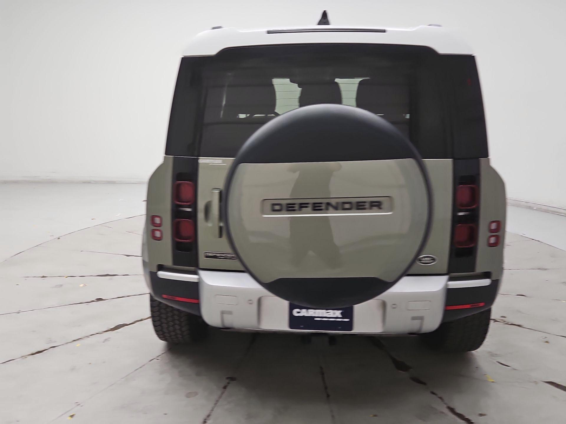 Thumbnail: 2021 Land Rover Defender - 6