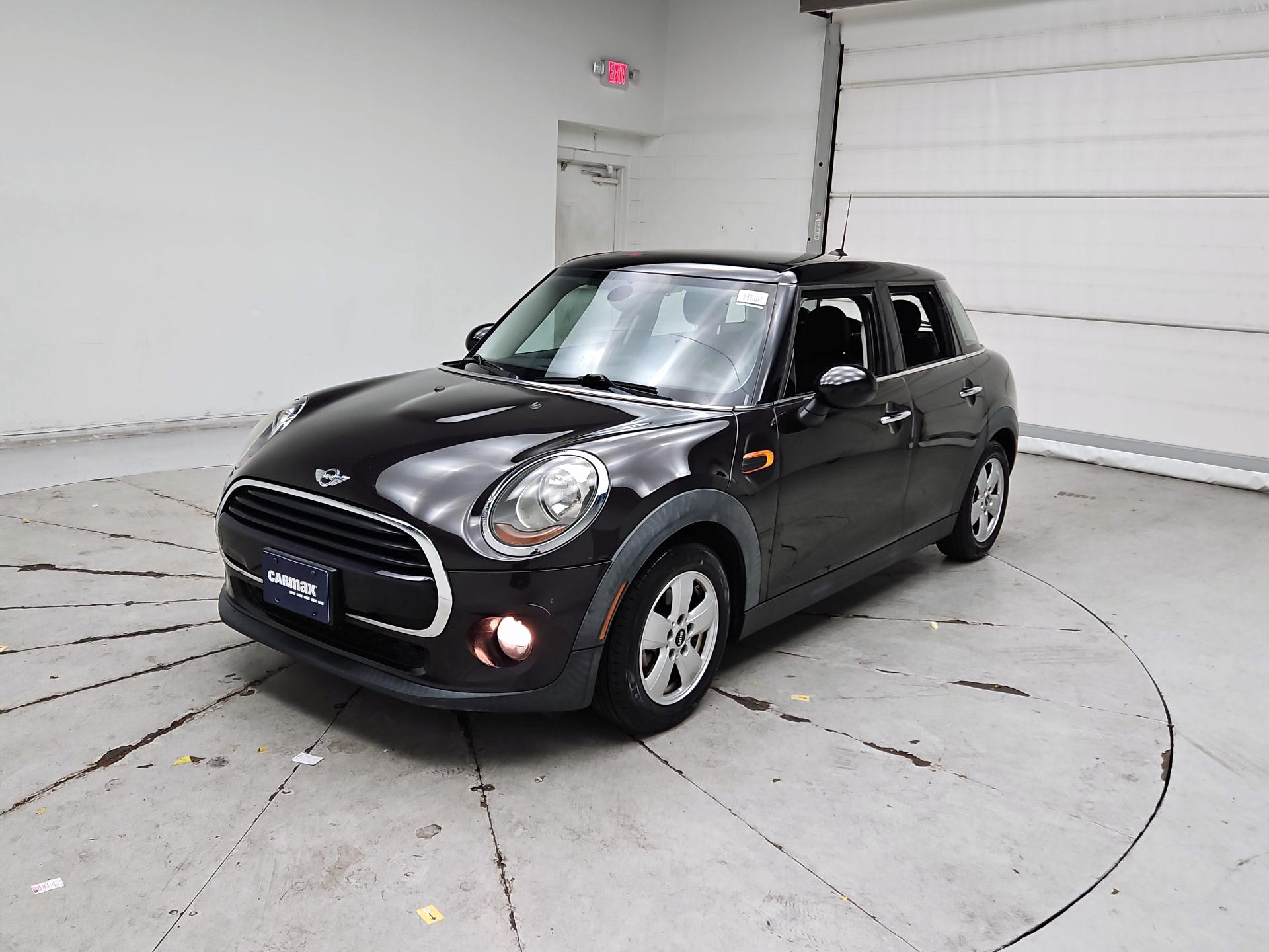 Thumbnail: 2016 MINI Cooper Hardtop - 3