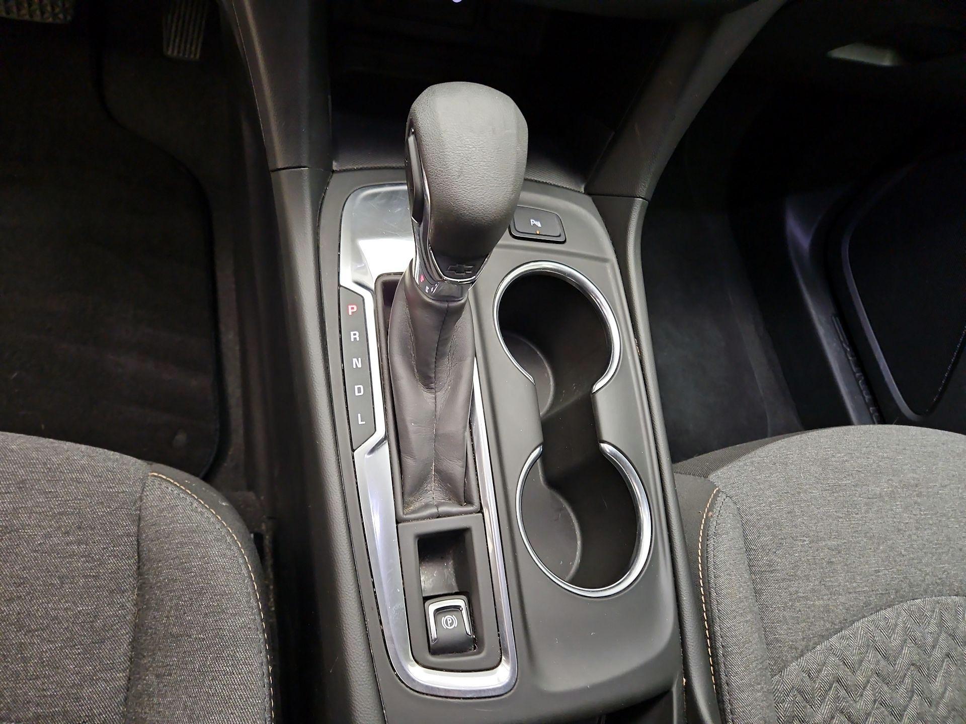 Thumbnail: 2022 Chevrolet Equinox - 15