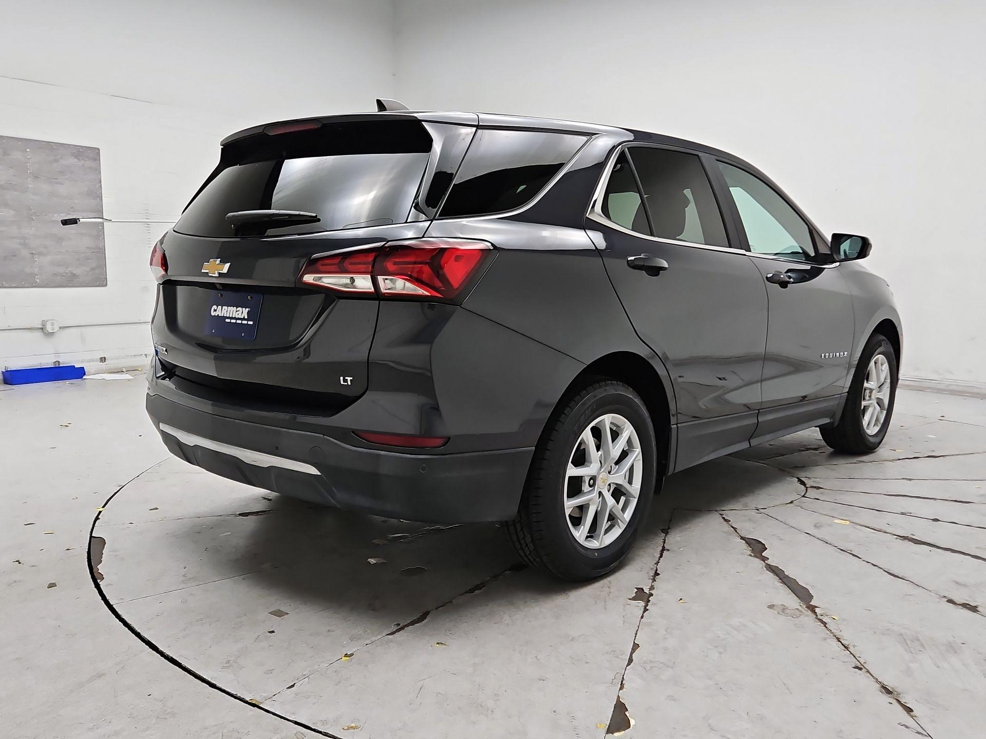 Thumbnail: 2022 Chevrolet Equinox - 5