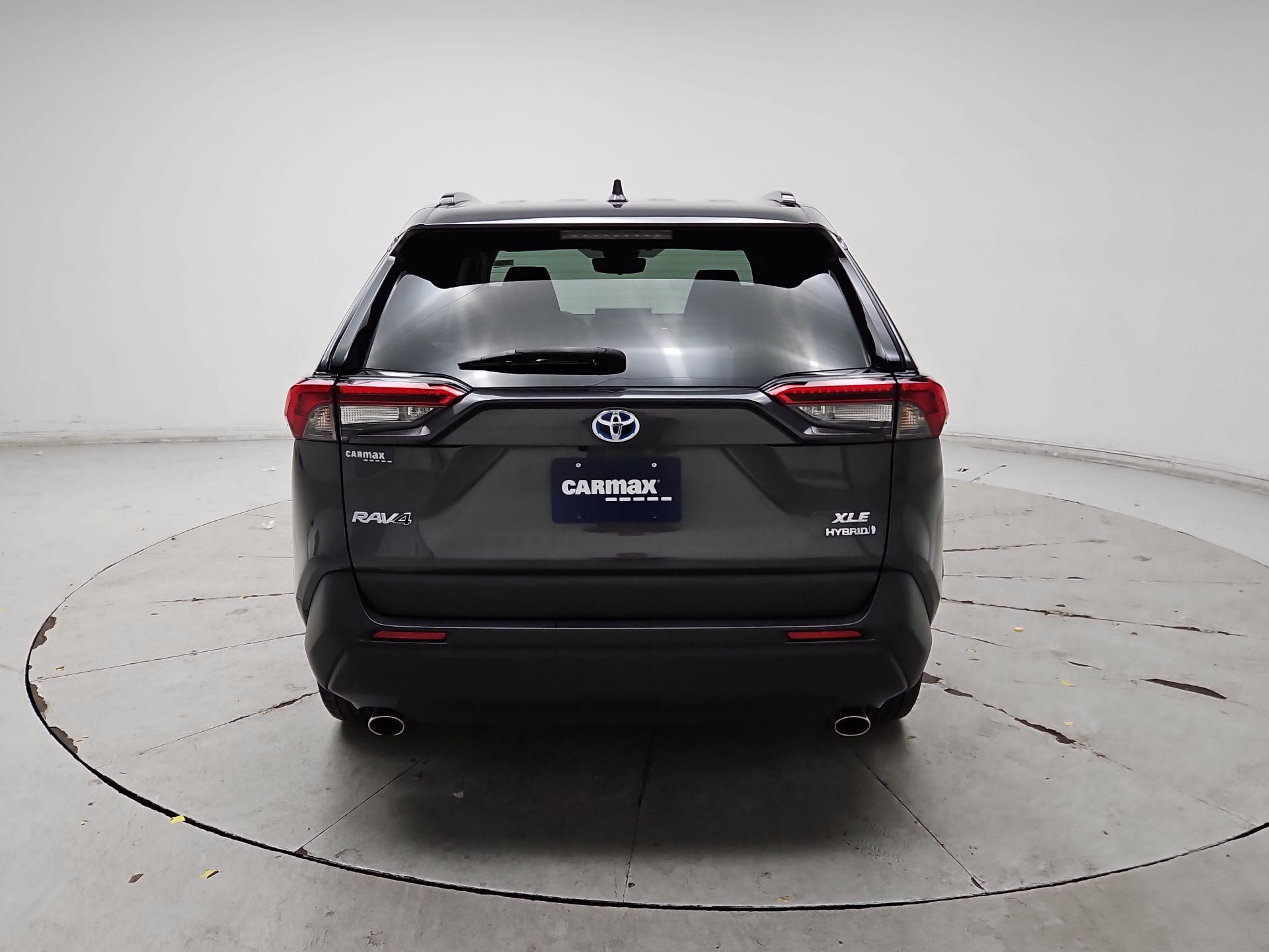 Thumbnail: 2022 Toyota RAV4 - 6