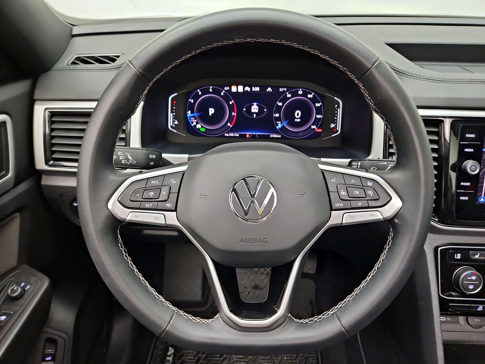 Thumbnail: 2023 Volkswagen Atlas - 10