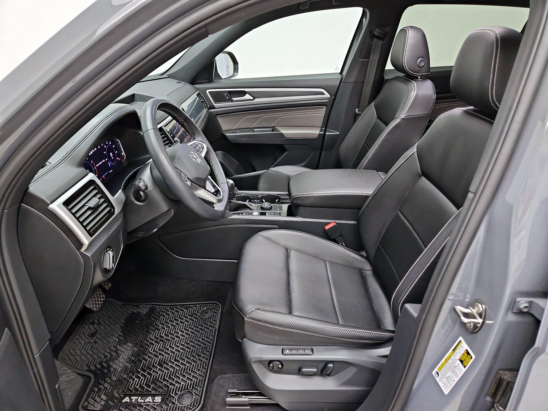 Thumbnail: 2023 Volkswagen Atlas - 11