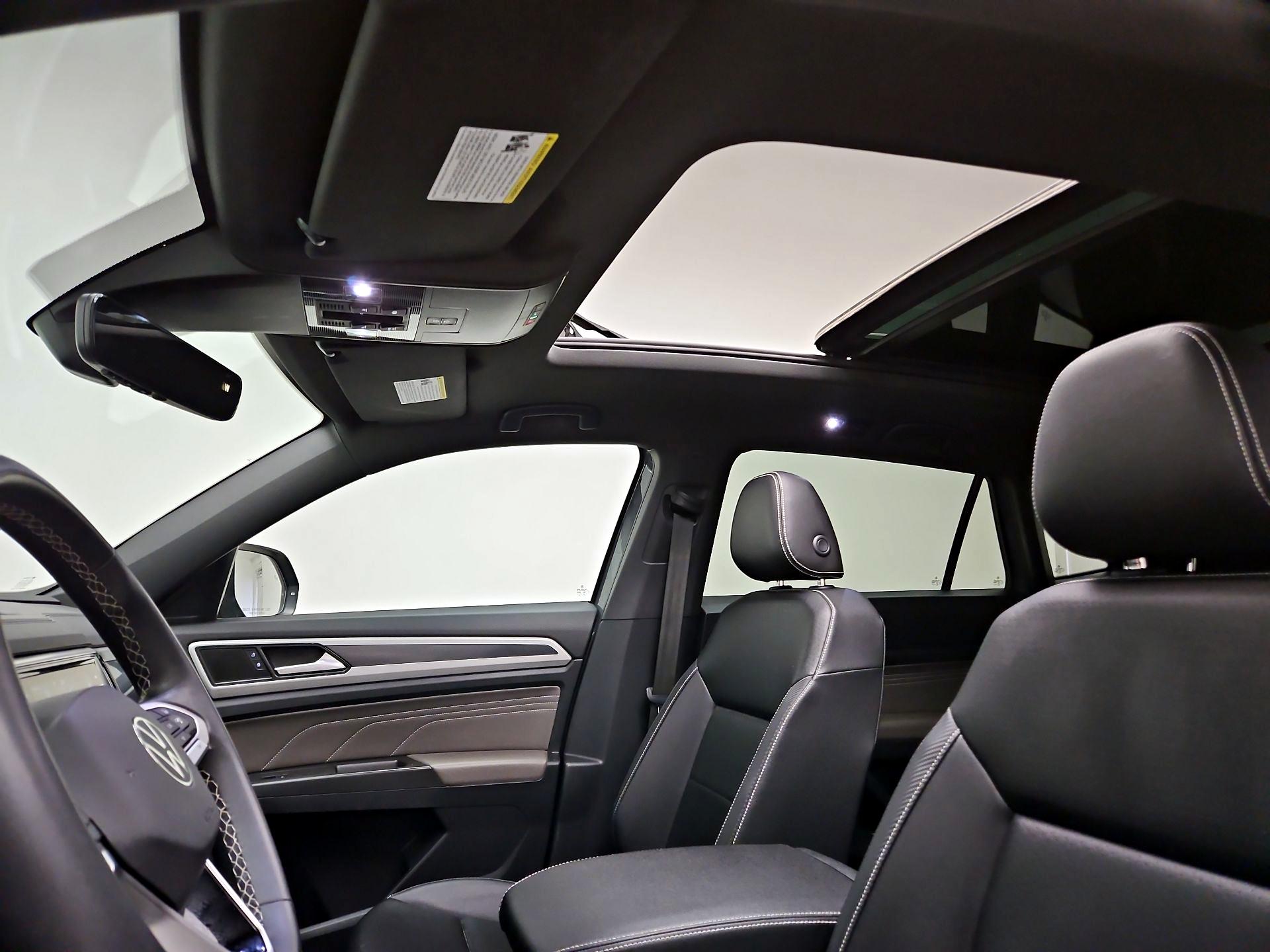 Thumbnail: 2023 Volkswagen Atlas - 20