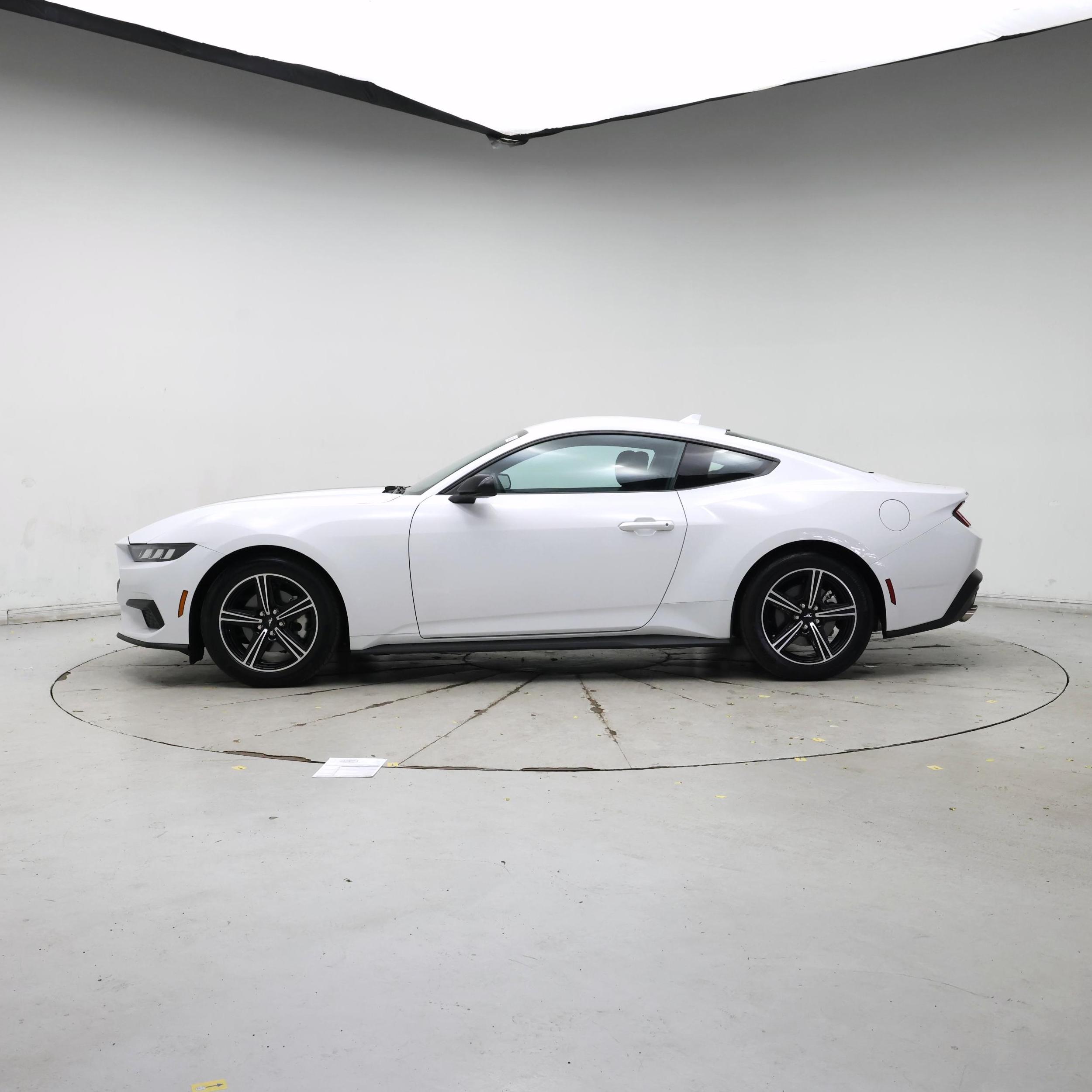 Thumbnail: 2024 Ford Mustang - 3