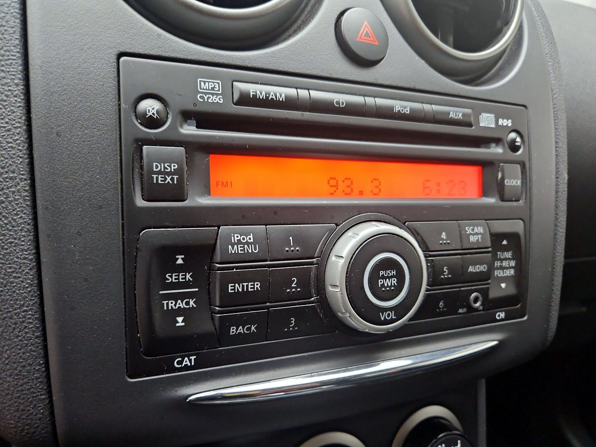 Thumbnail: 2014 Nissan Rogue - 14