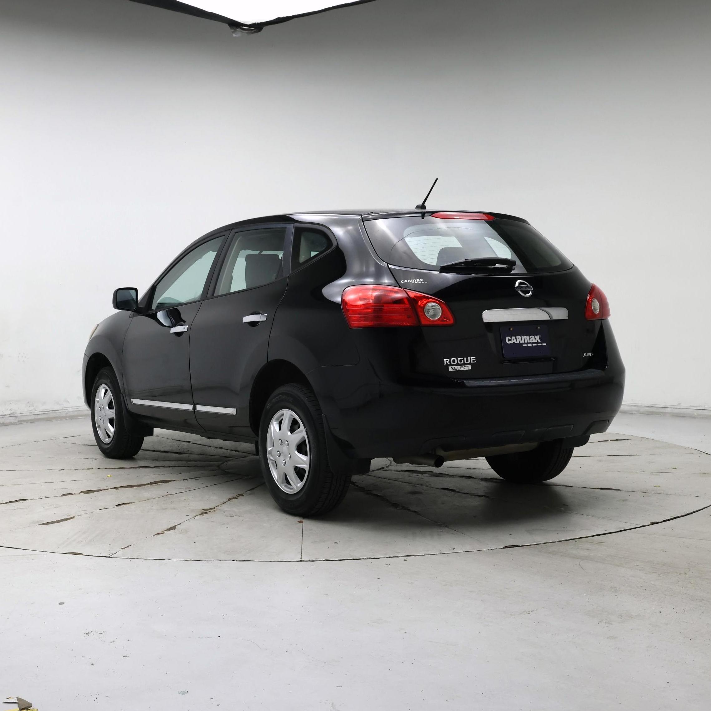 Thumbnail: 2014 Nissan Rogue - 2