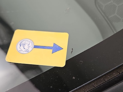 Windshield - Passenger Front Cosmetic Imperfection