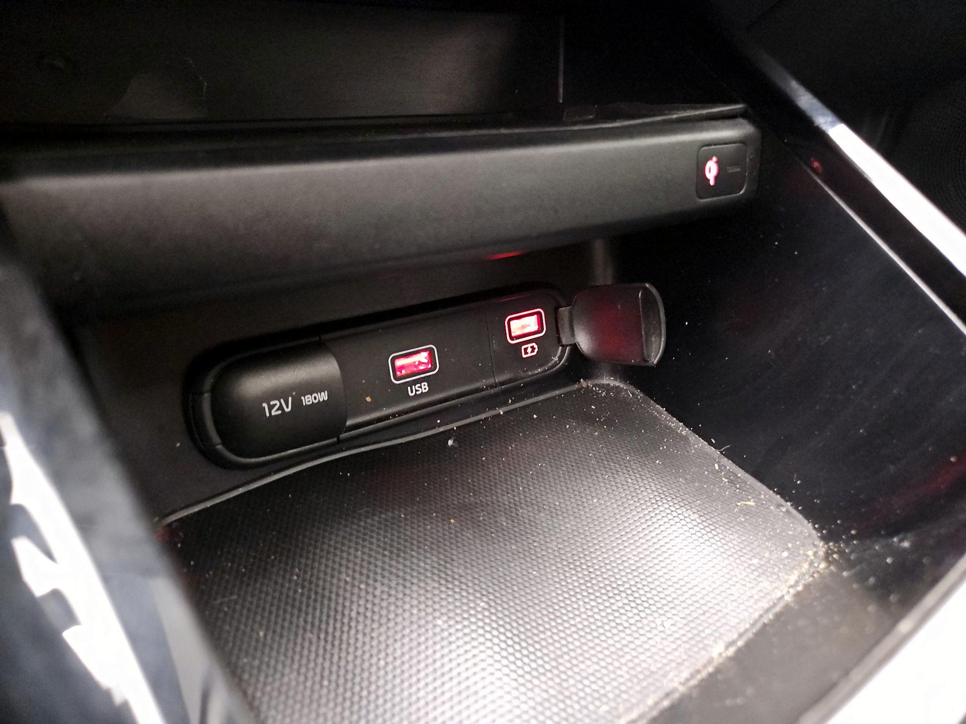 Thumbnail: 2022 Kia Forte - 17