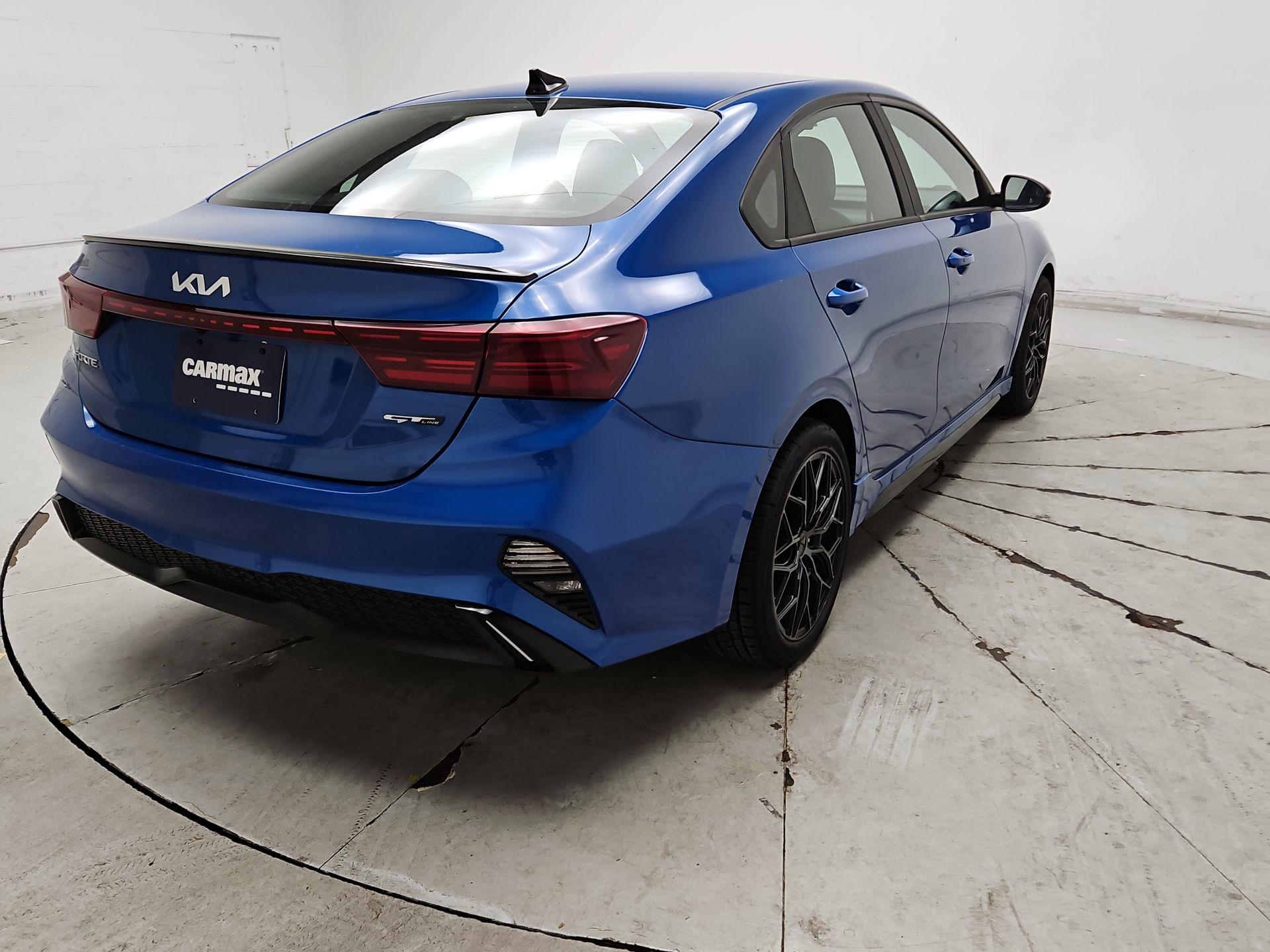 Thumbnail: 2022 Kia Forte - 5
