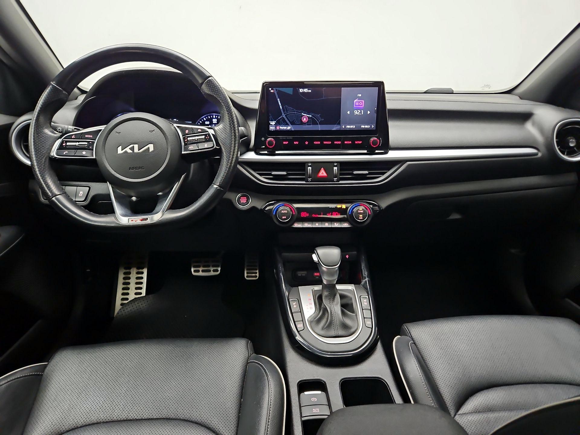 Thumbnail: 2022 Kia Forte - 8