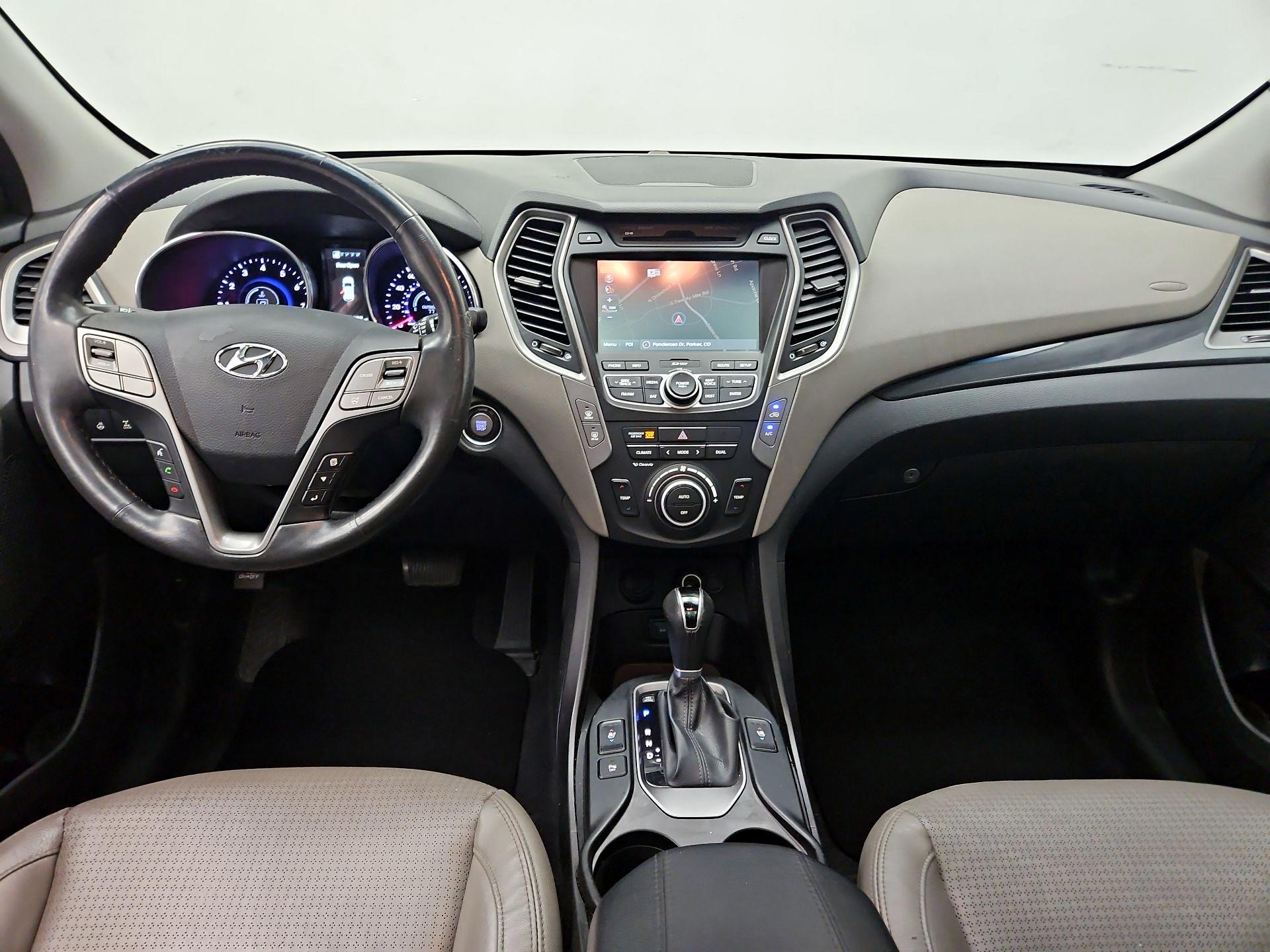 Thumbnail: 2015 Hyundai Santa Fe - 9