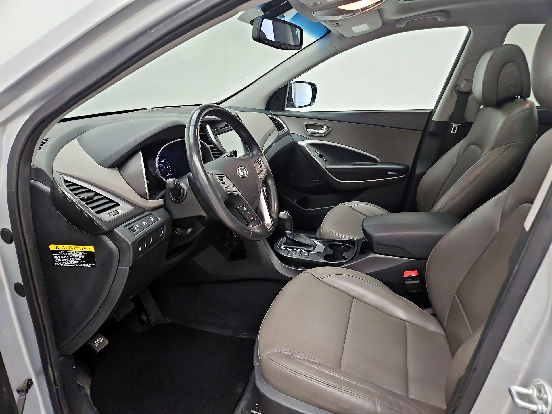Thumbnail: 2015 Hyundai Santa Fe - 11