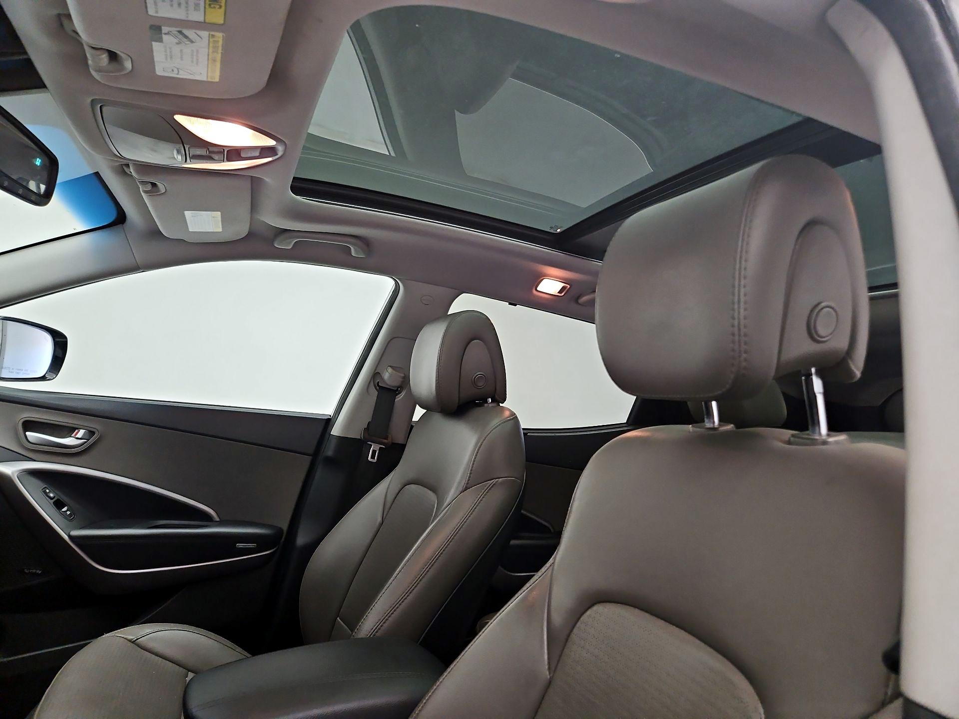 Thumbnail: 2015 Hyundai Santa Fe - 20