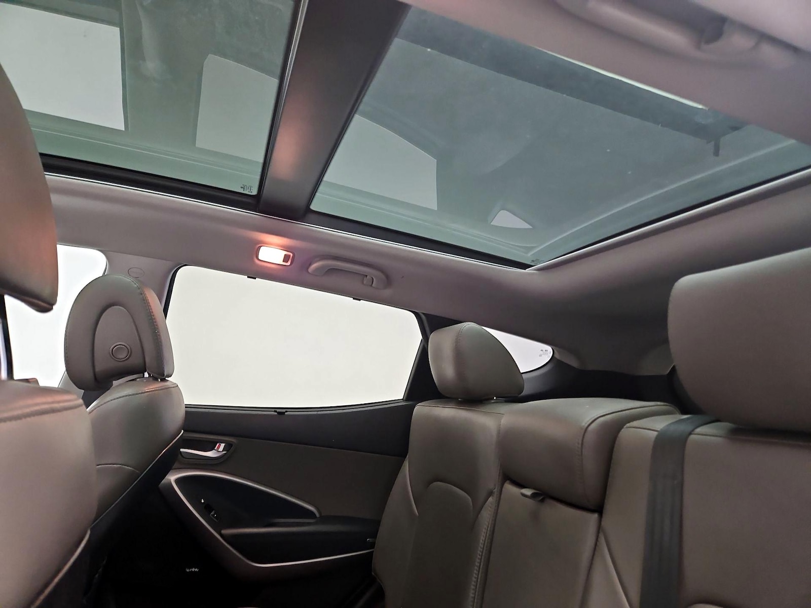 2015 Hyundai Santa Fe Sport 2.0T - Photo 26