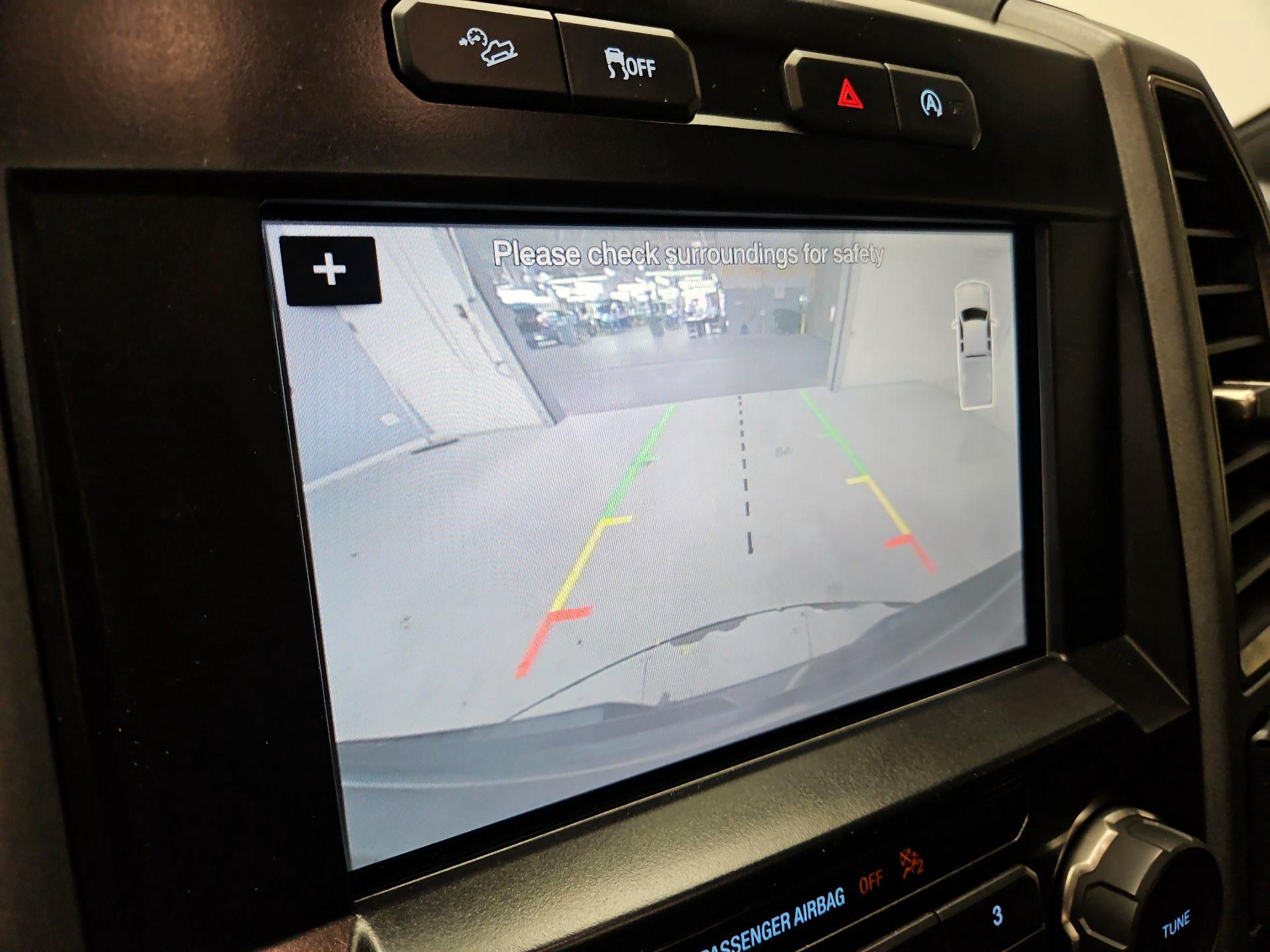 Thumbnail: 2017 Ford F-150 - 14