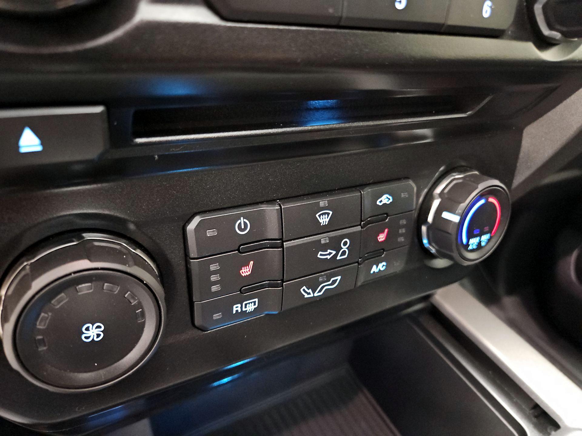 Thumbnail: 2017 Ford F-150 - 16