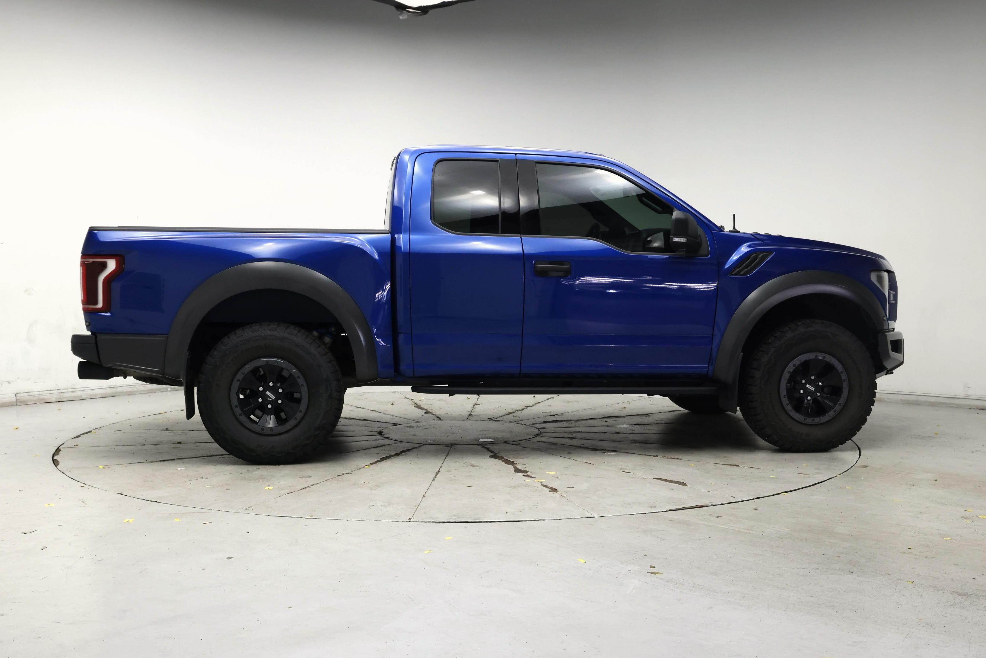 Thumbnail: 2017 Ford F-150 - 7