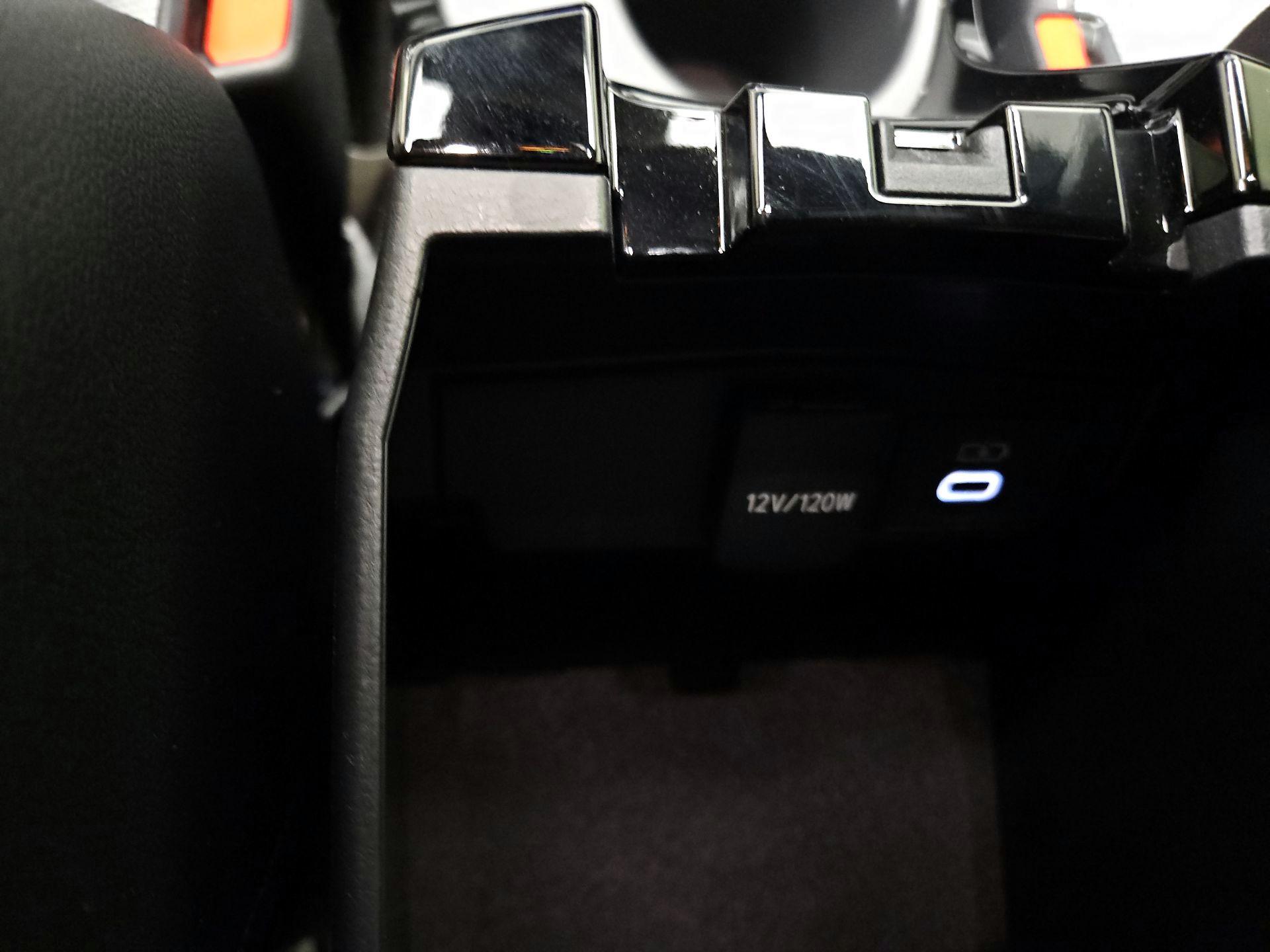 Thumbnail: 2024 Toyota Corolla - 16