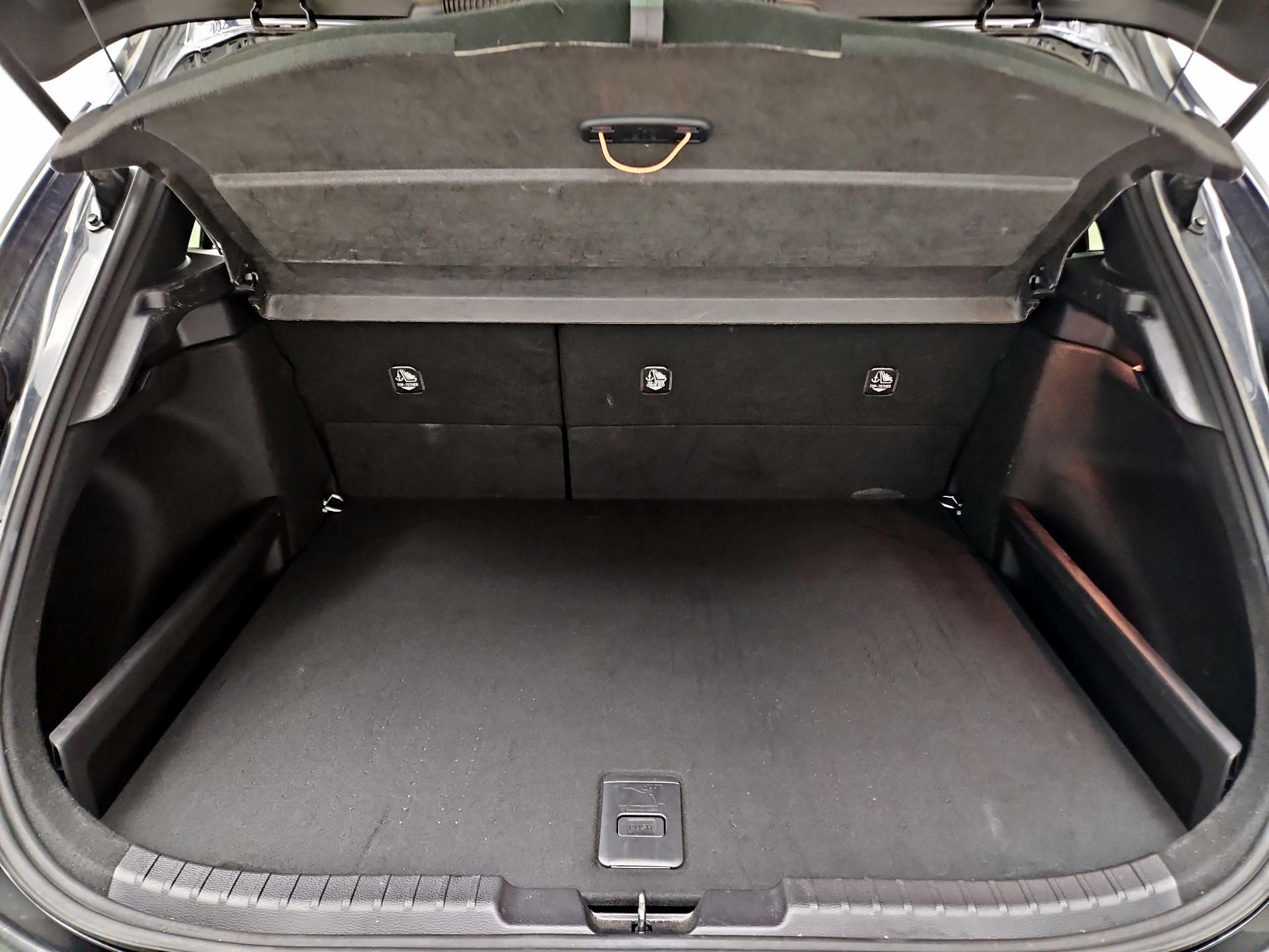 Thumbnail: 2024 Toyota Corolla - 18