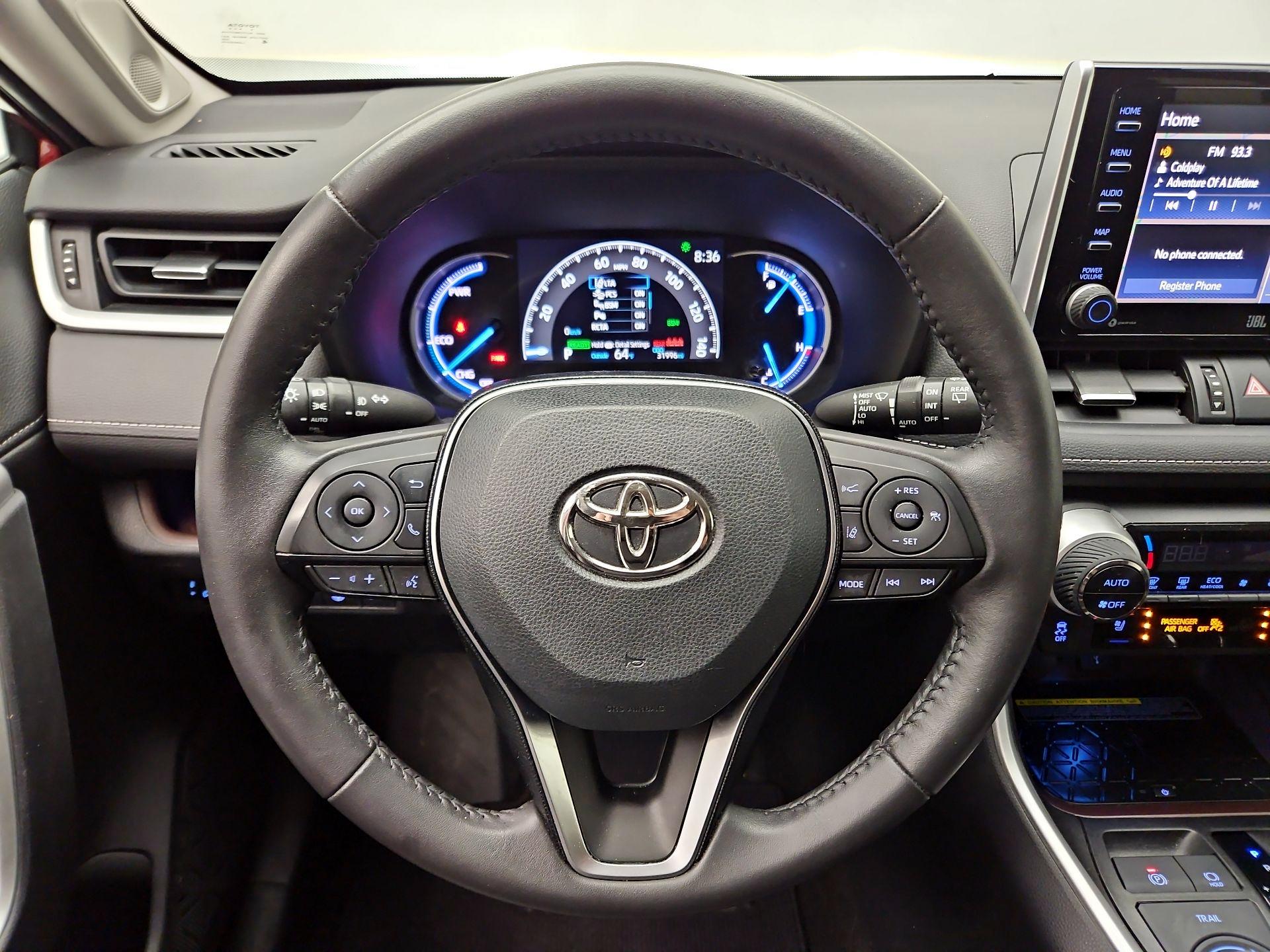 Thumbnail: 2020 Toyota RAV4 - 10