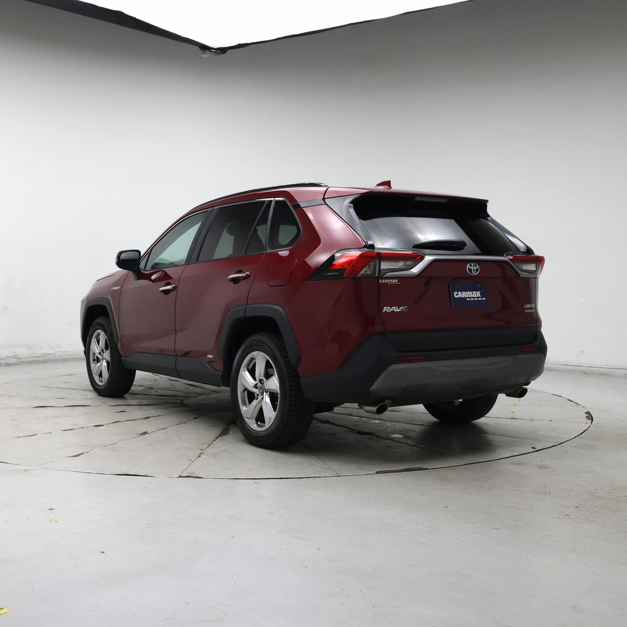 Thumbnail: 2020 Toyota RAV4 - 2