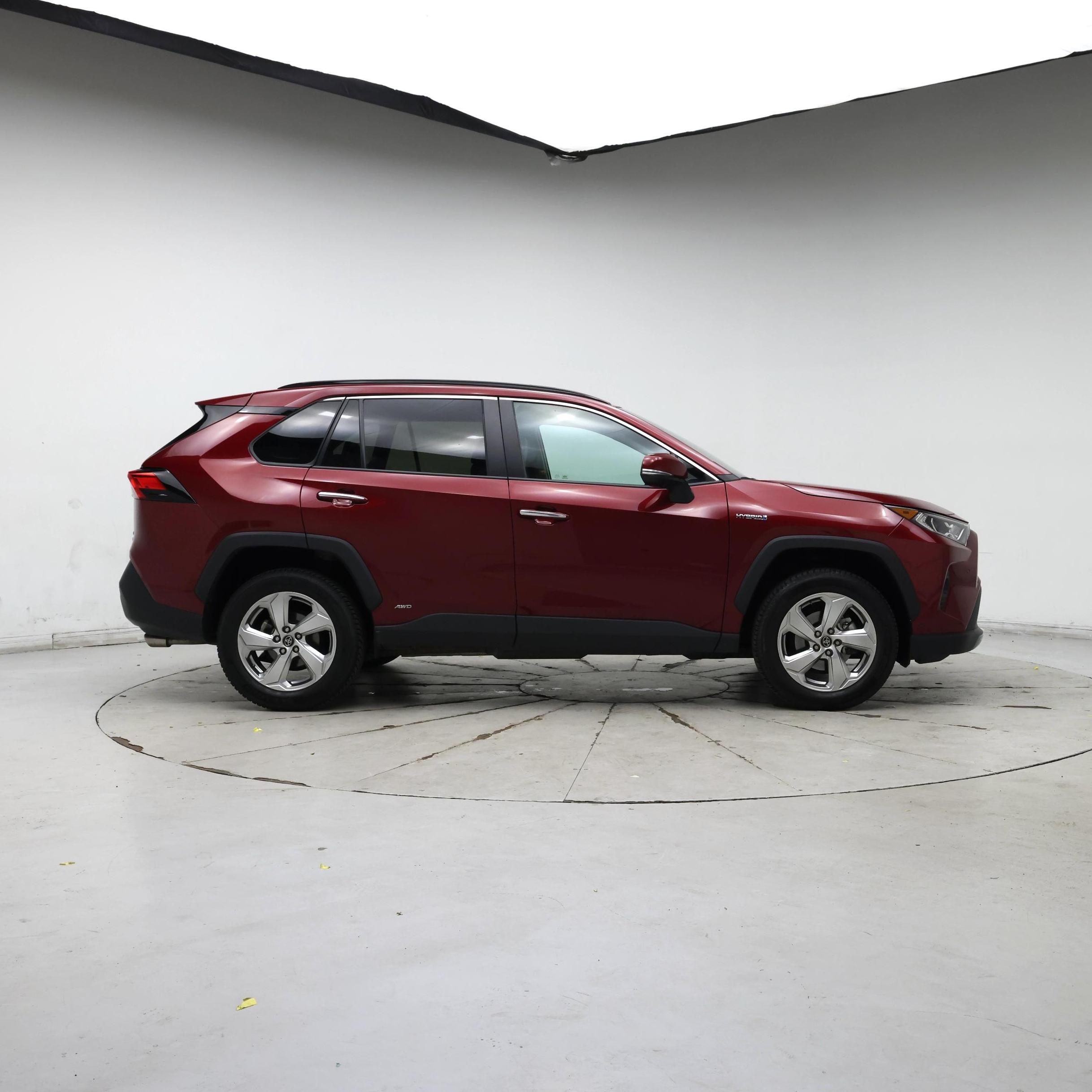 Thumbnail: 2020 Toyota RAV4 - 7