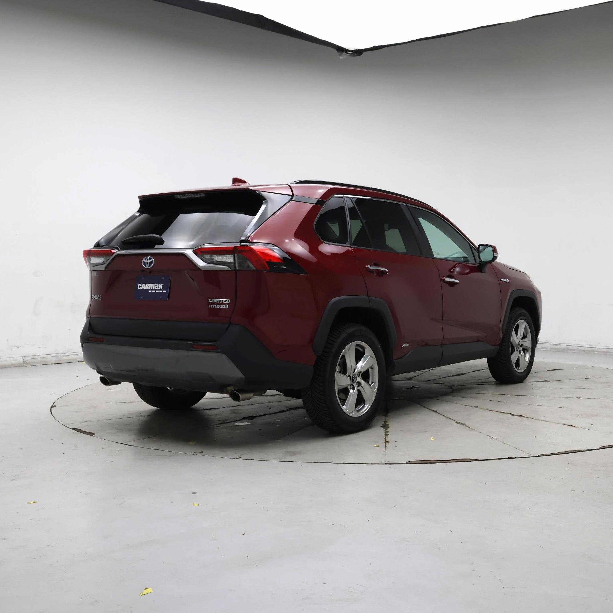 Thumbnail: 2020 Toyota RAV4 - 8