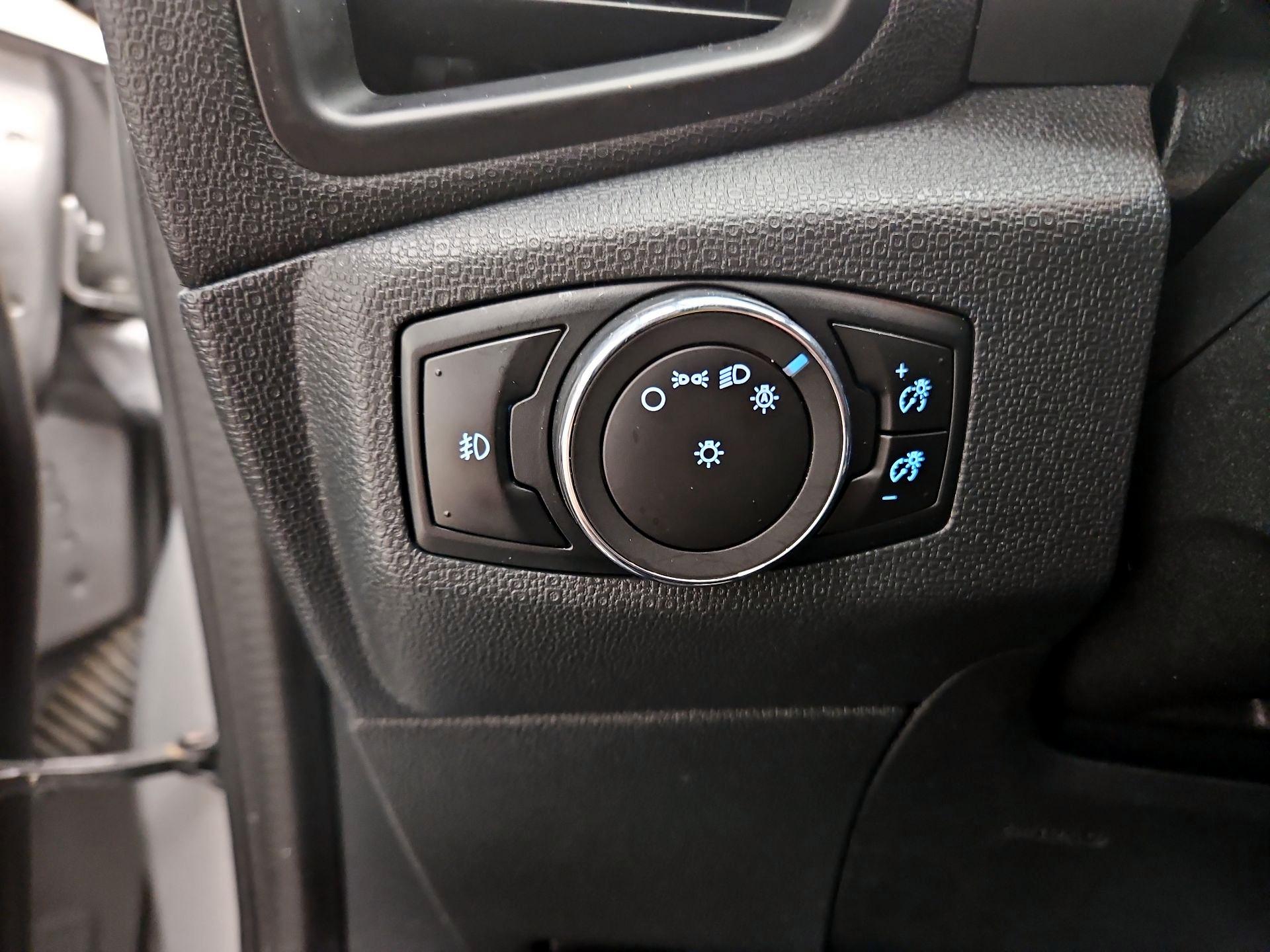 Thumbnail: 2020 Ford EcoSport - 11