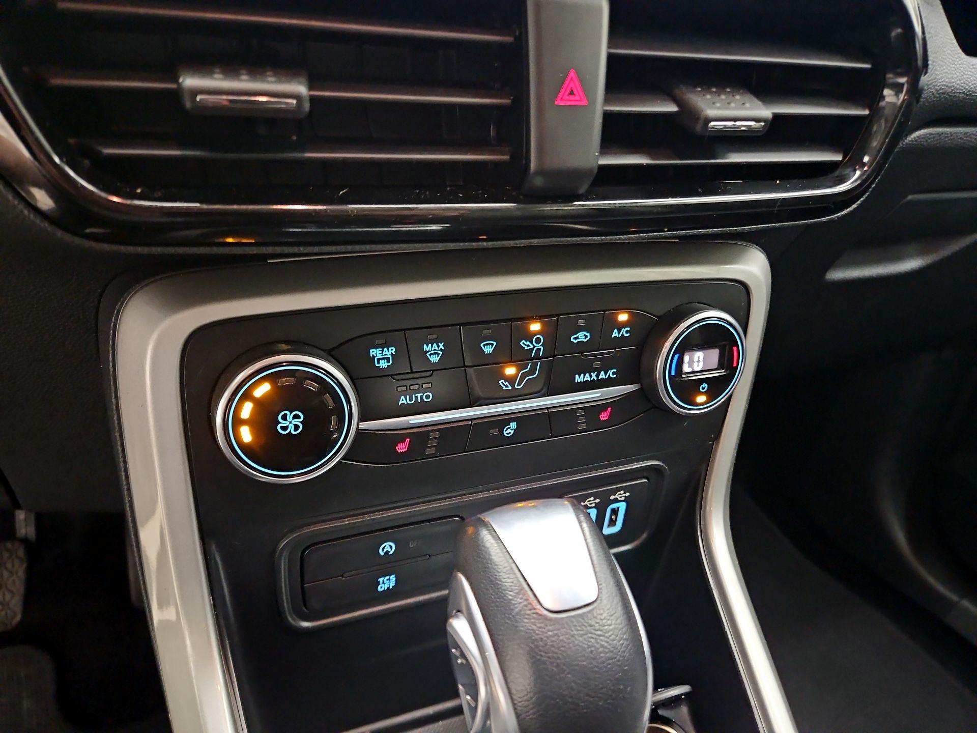 Thumbnail: 2020 Ford EcoSport - 15