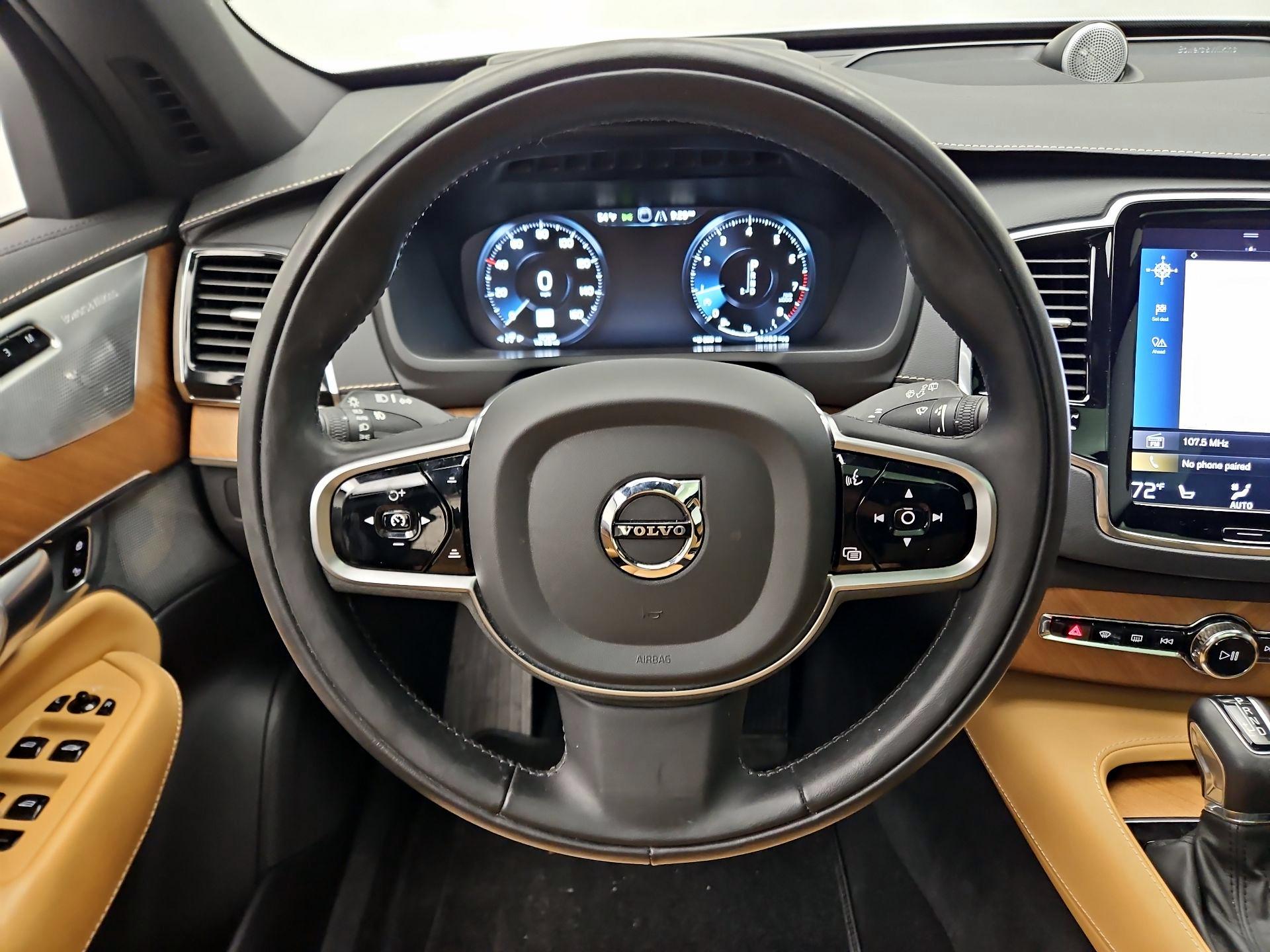 Thumbnail: 2019 Volvo XC90 - 10