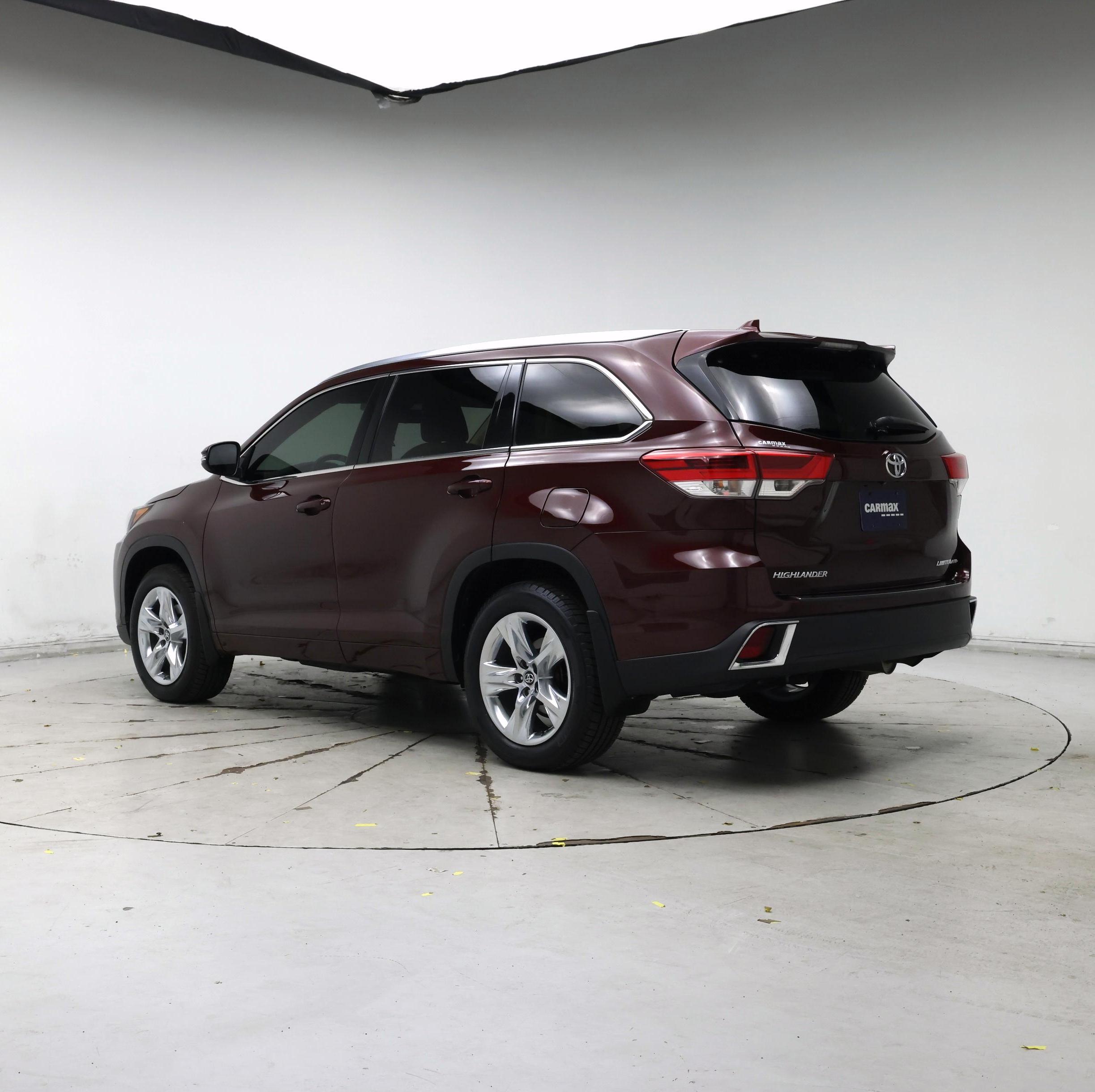 Thumbnail: 2018 Toyota Highlander - 2