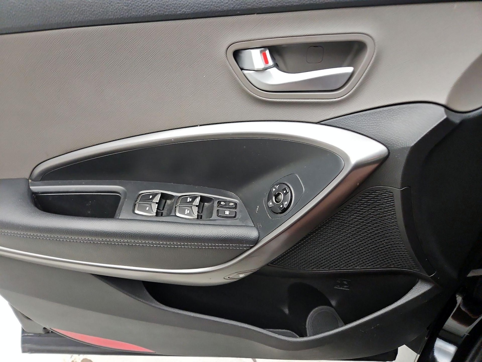 2017 Hyundai Santa Fe Sport - Photo 13