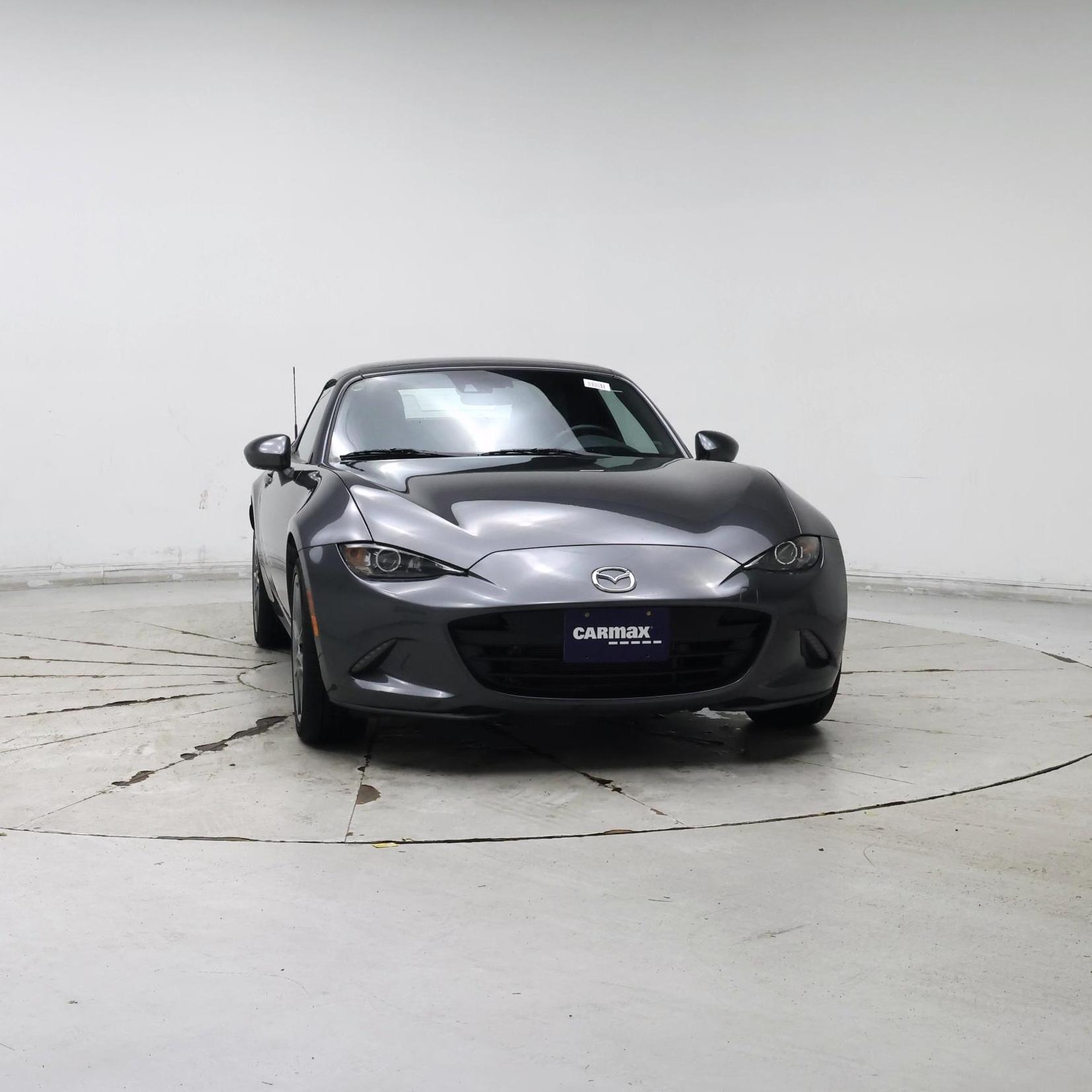Thumbnail: 2017 Mazda MX-5 Miata - 5