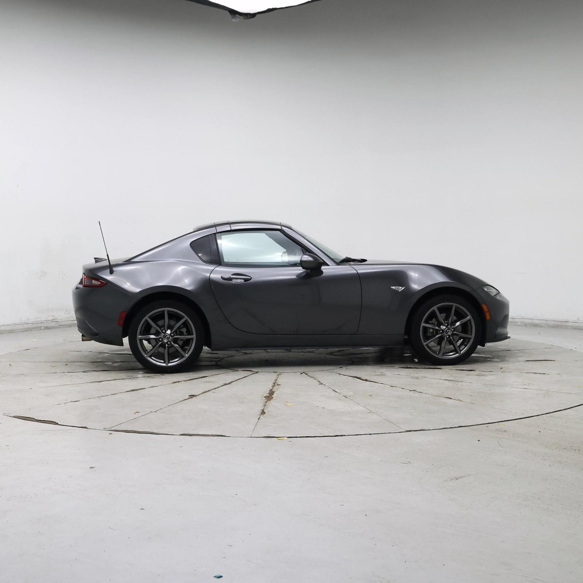 Thumbnail: 2017 Mazda MX-5 Miata - 7