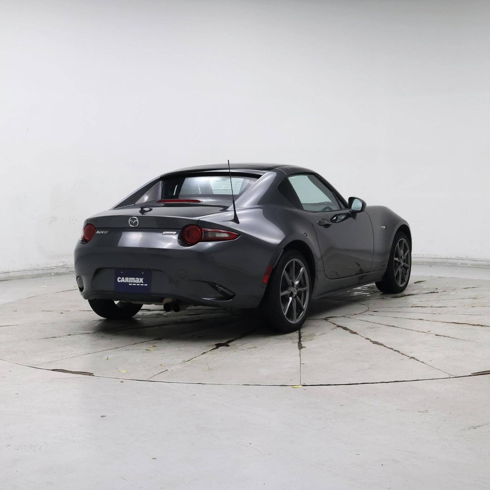 Thumbnail: 2017 Mazda MX-5 Miata - 8