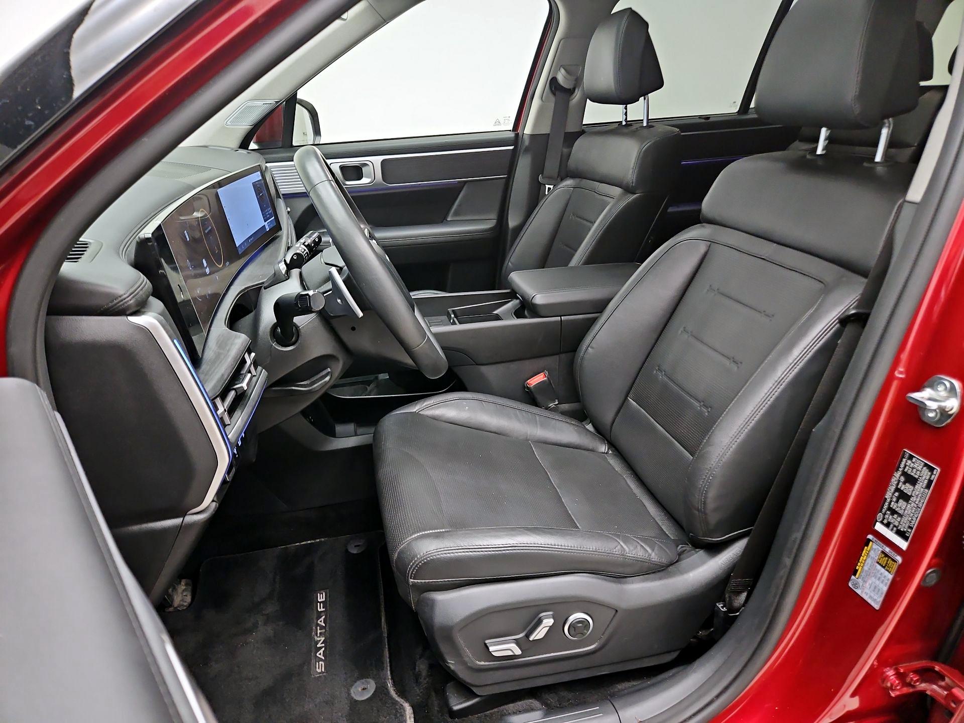 Thumbnail: 2024 Hyundai Santa Fe - 9