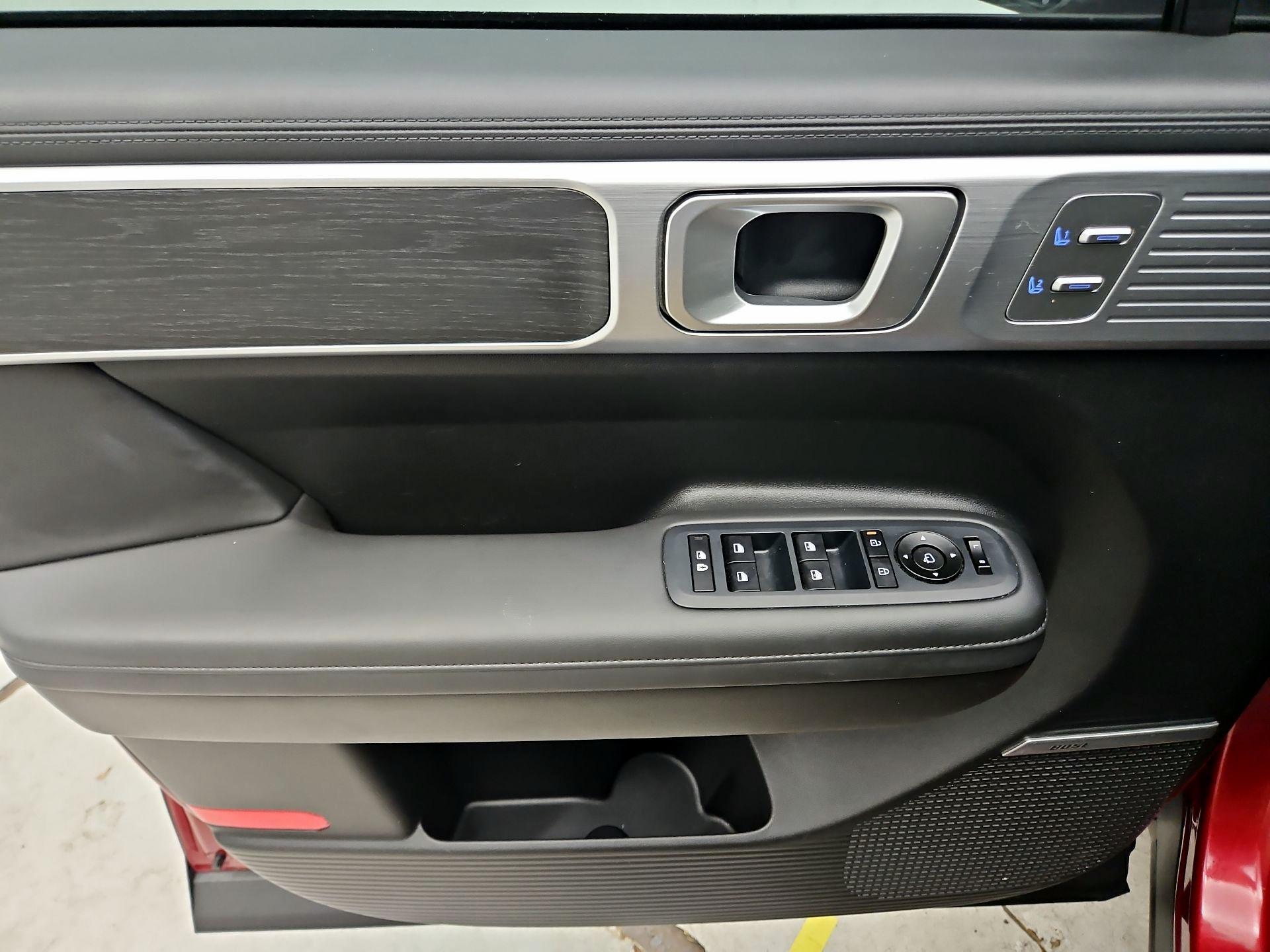 Thumbnail: 2024 Hyundai Santa Fe - 10