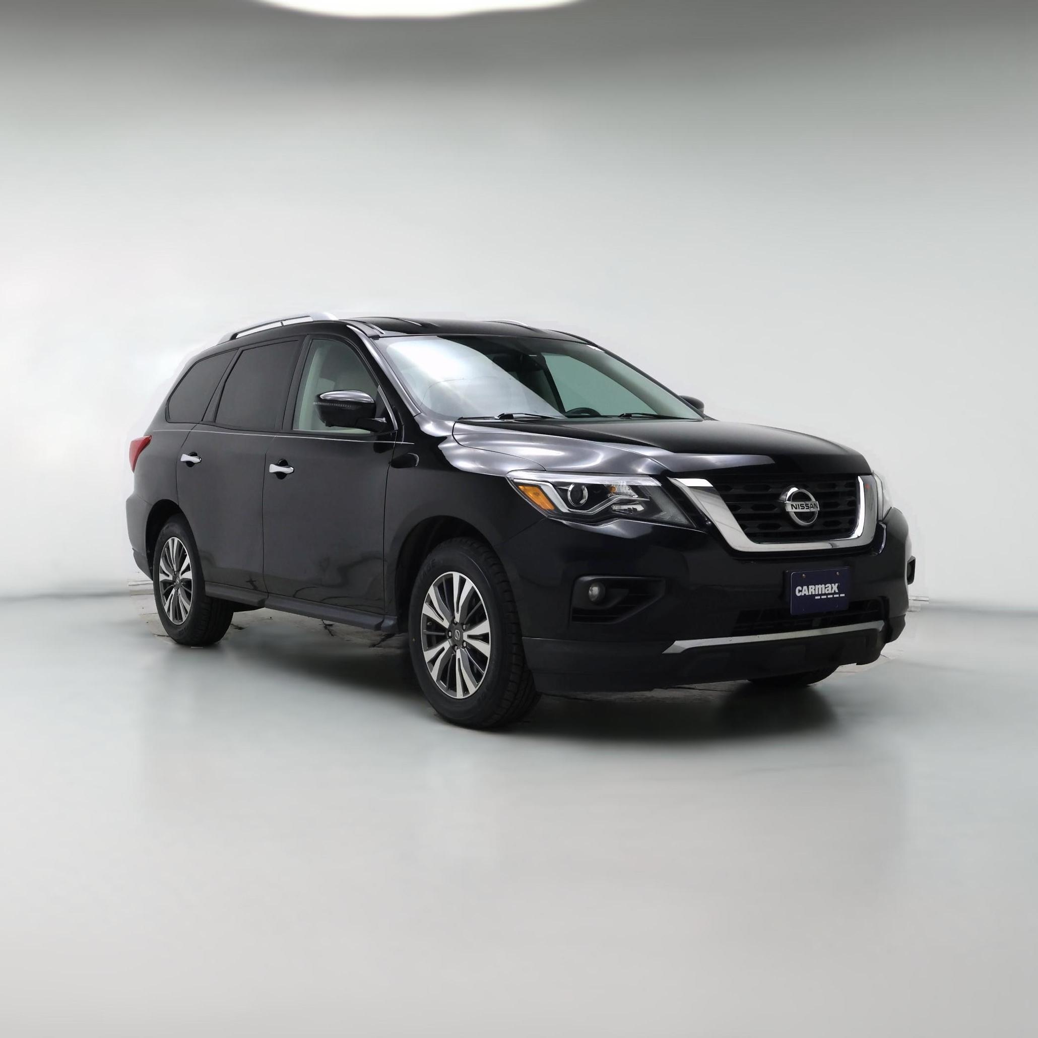 Thumbnail: 2017 Nissan Pathfinder - 1