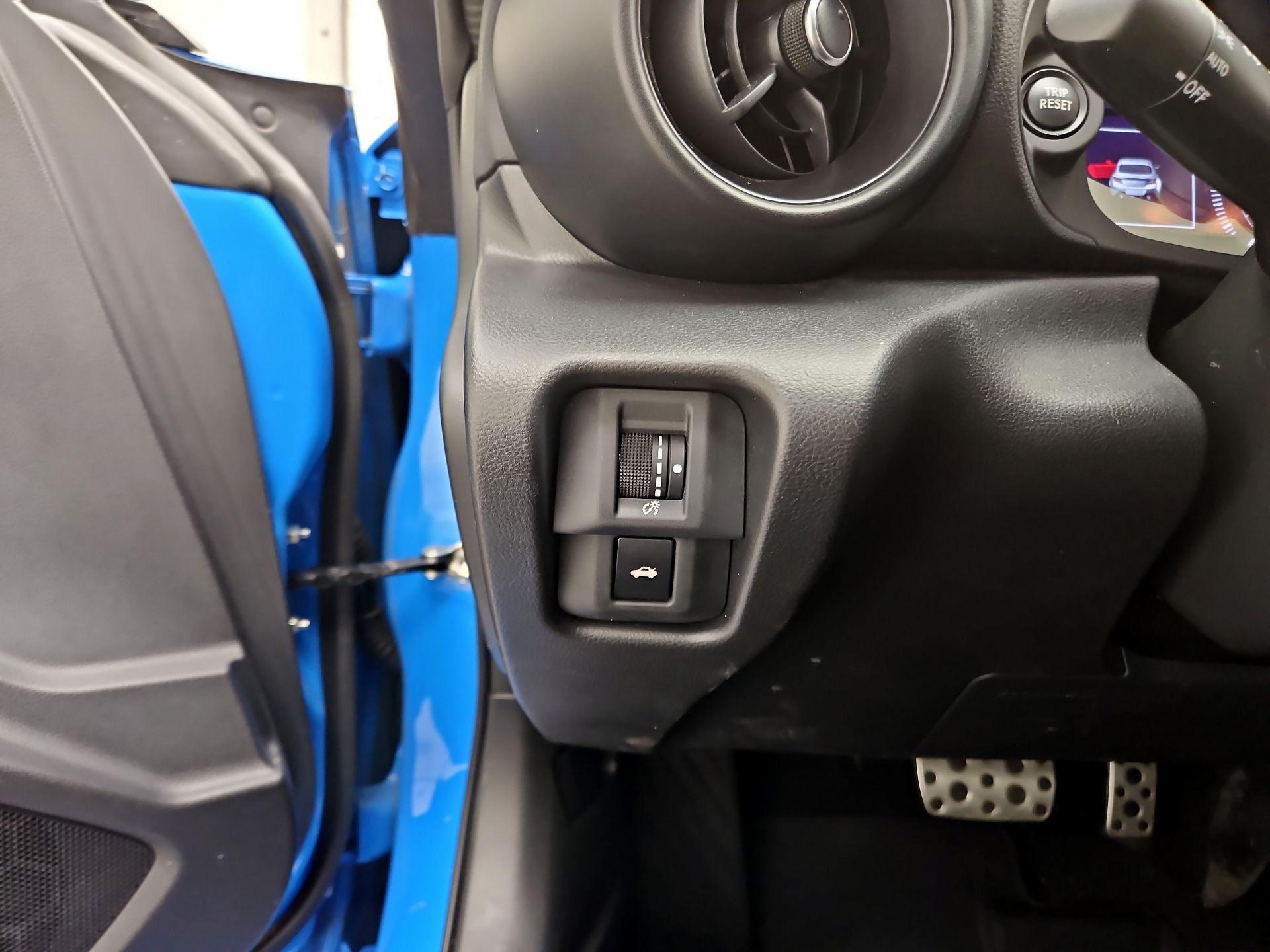 Thumbnail: 2023 Toyota GR86 - 11