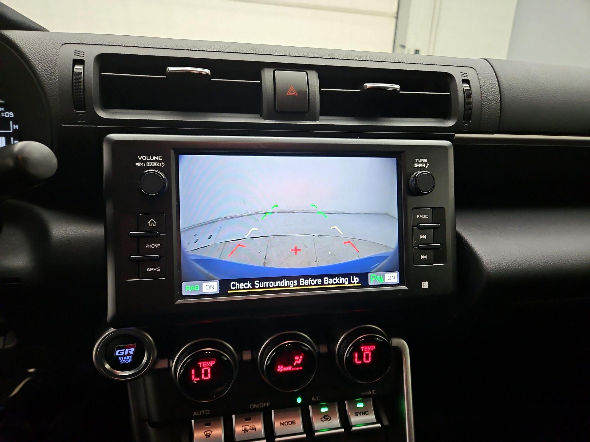 Thumbnail: 2023 Toyota GR86 - 12