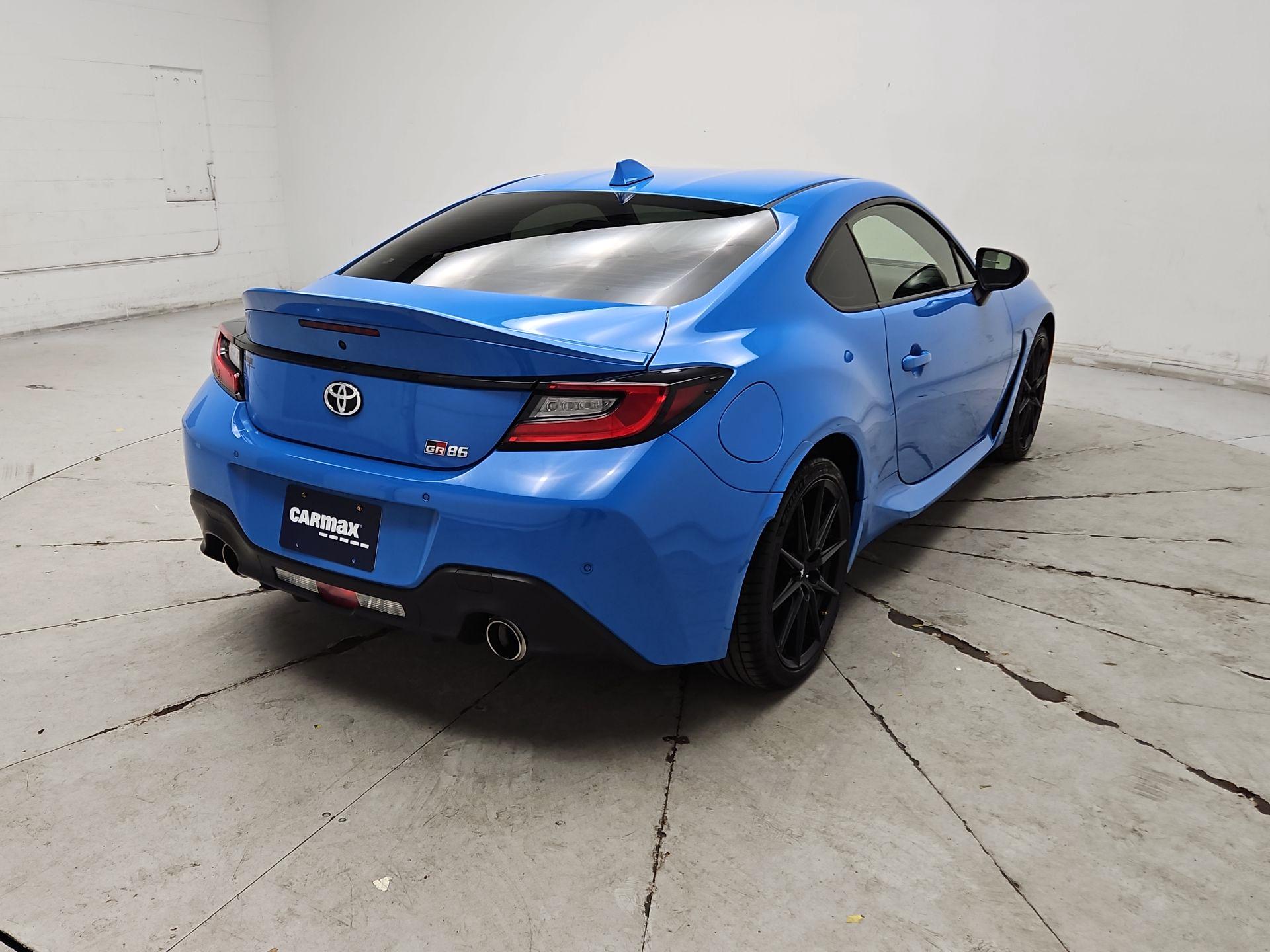 Thumbnail: 2023 Toyota GR86 - 5