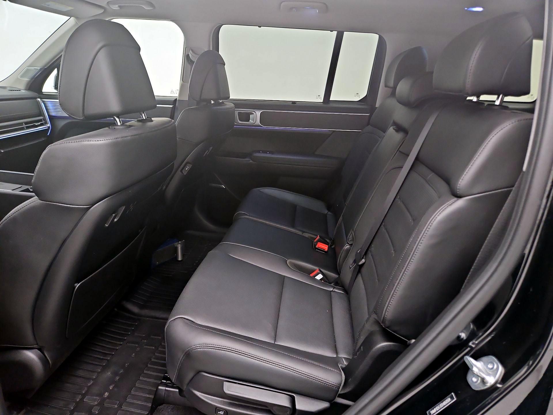 Thumbnail: 2025 Hyundai Santa Fe - 19